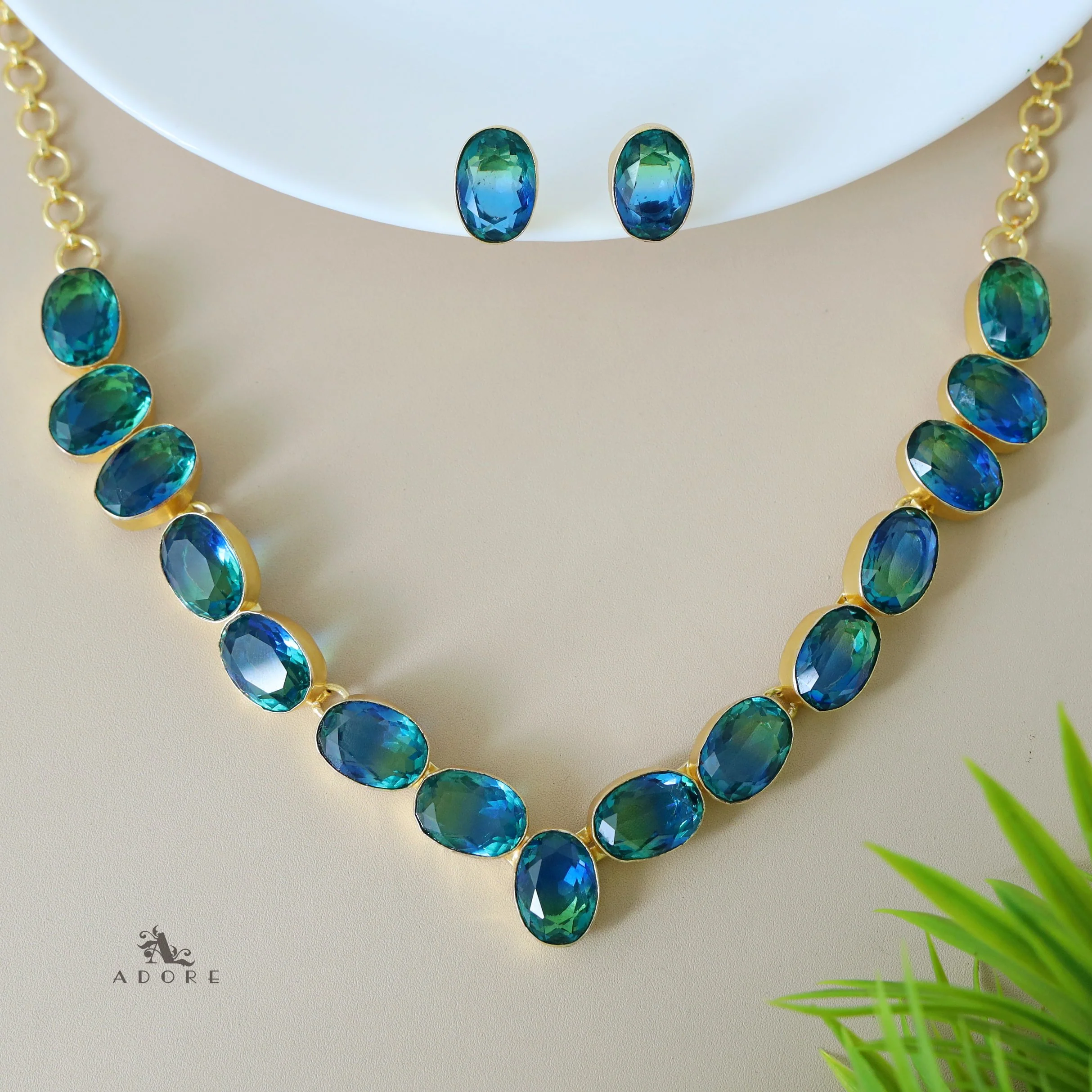 Glam Neckpiece Plus Stud - Image 21