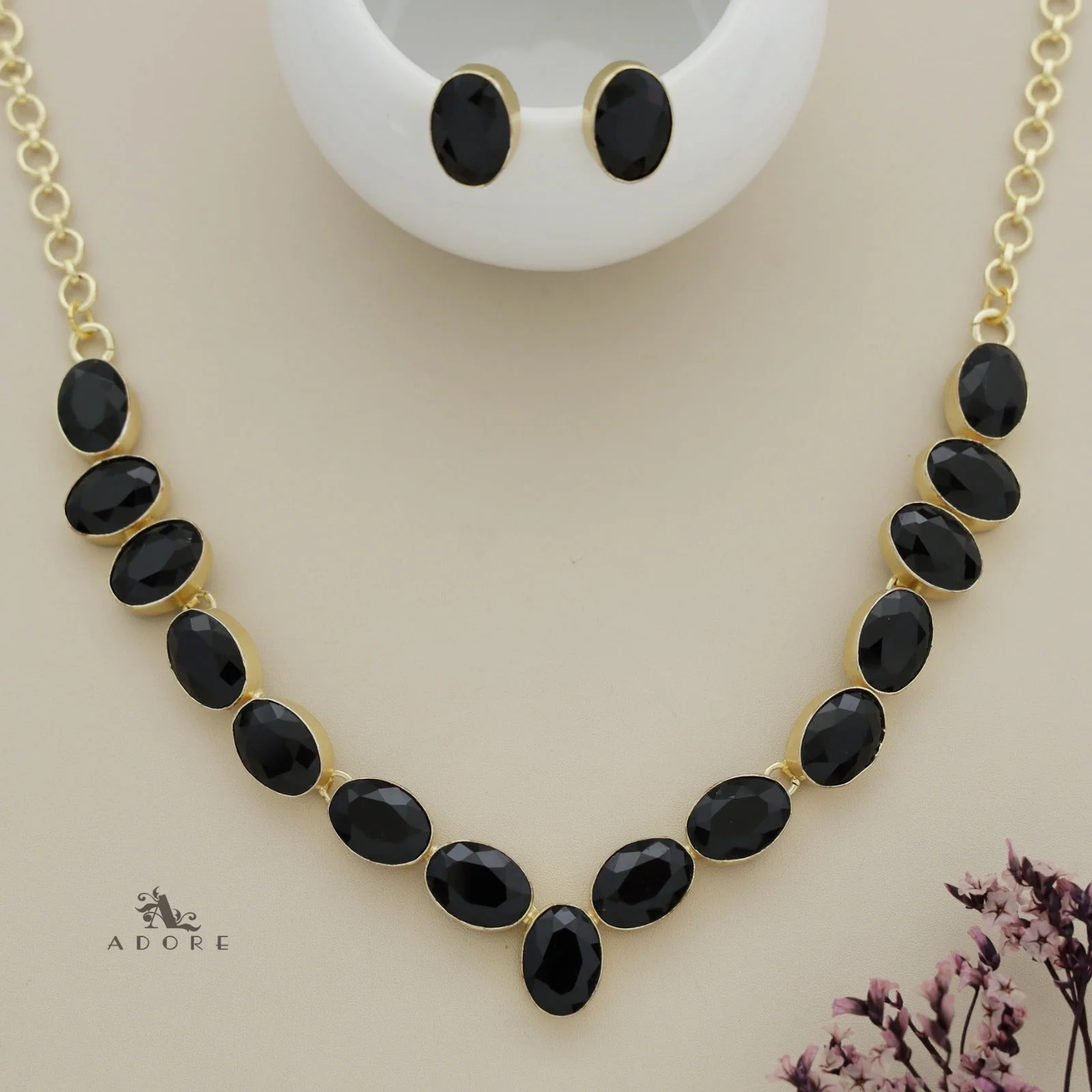 Glam Neckpiece Plus Stud - Image 9