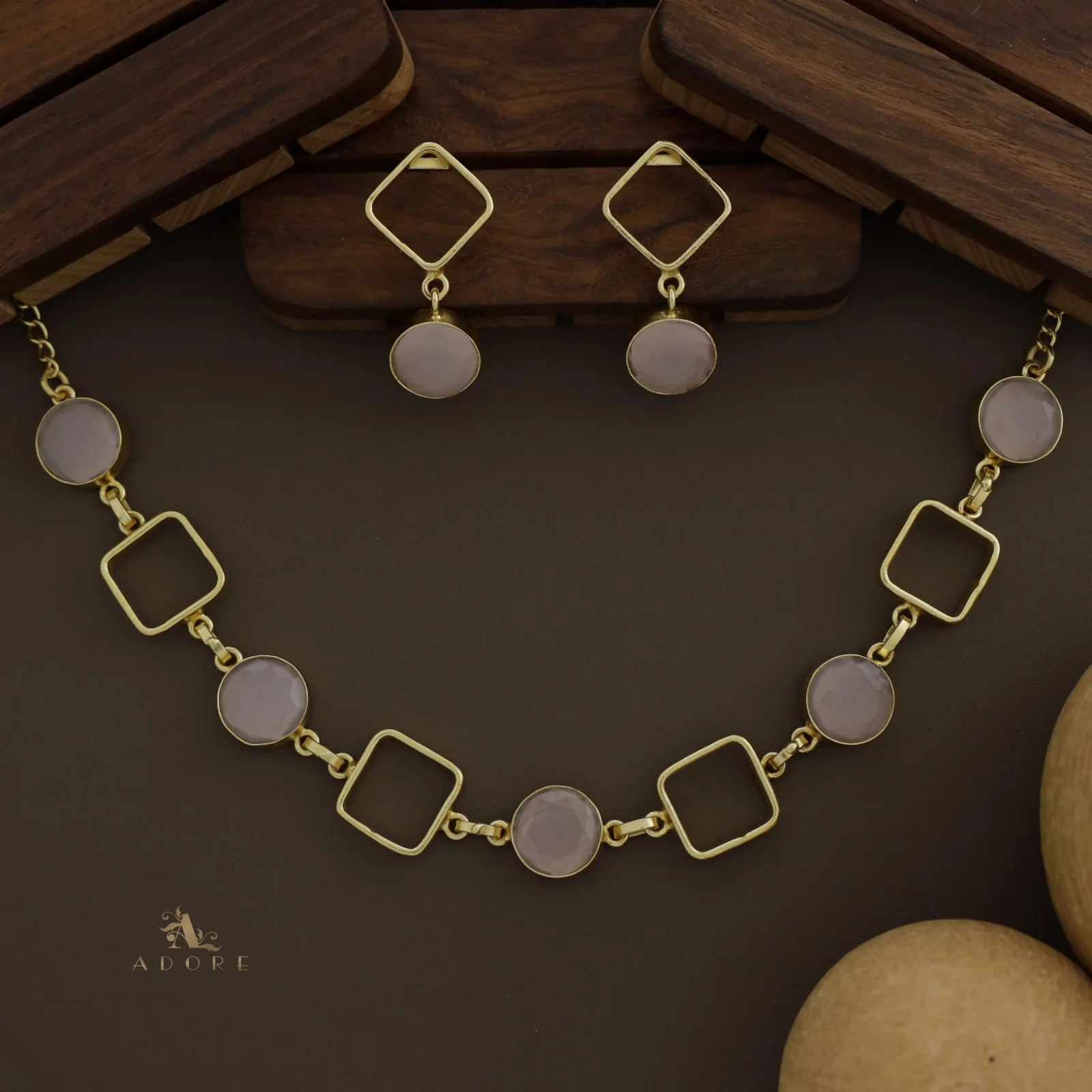 Glossy 4 Square Neckpiece With Earring - Image 4