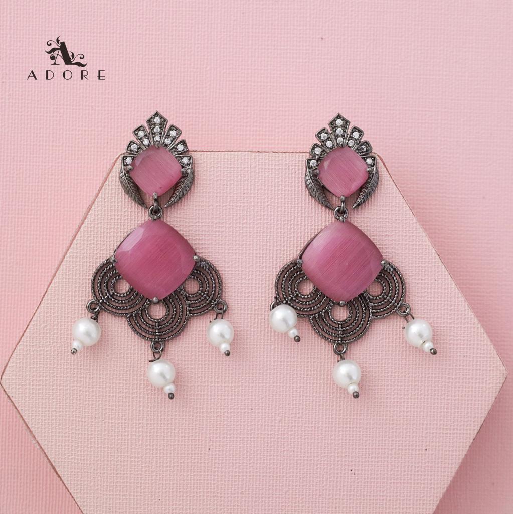 Glossy Alega Pearl Earring - Image 8