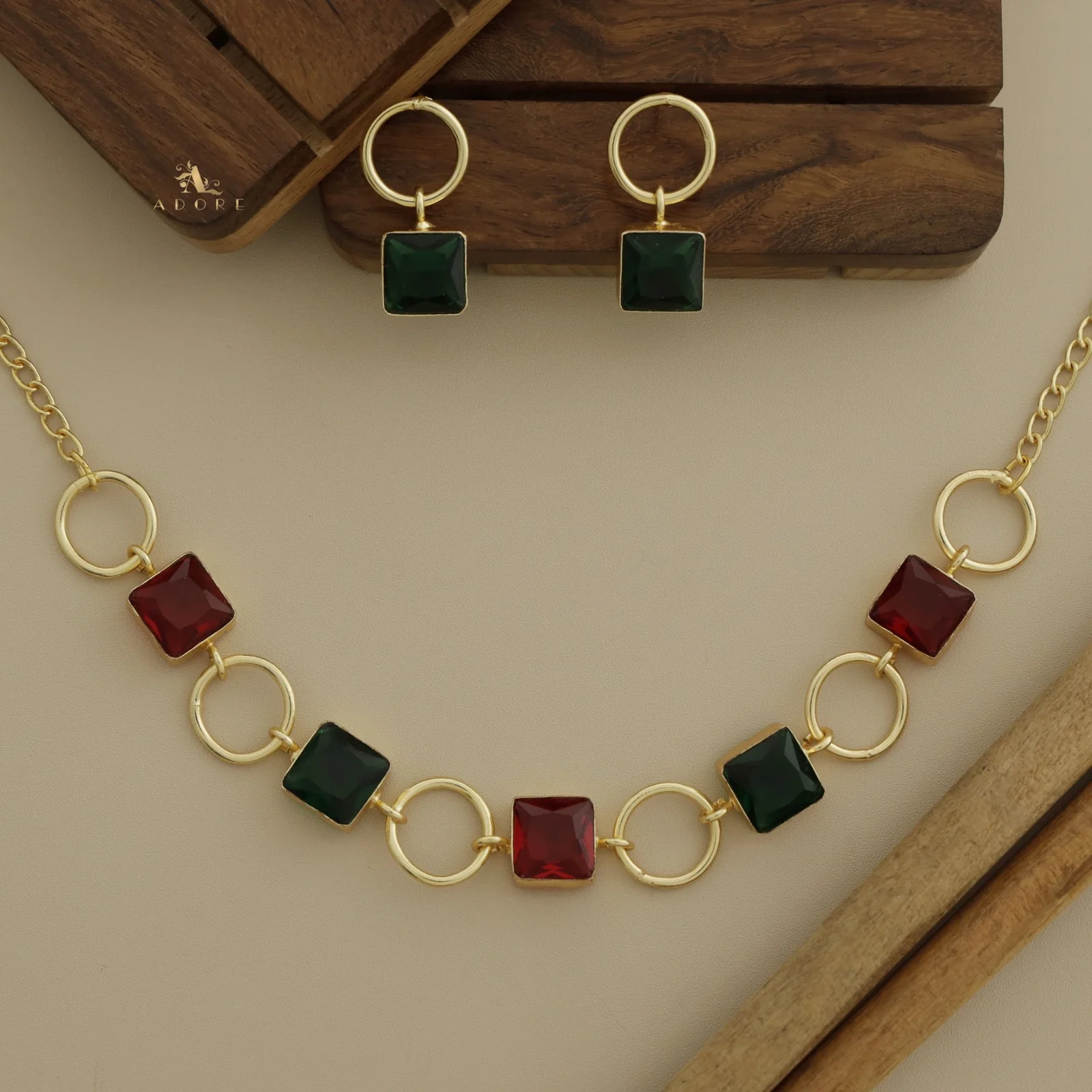 Glossy Anayra Golden Circle And Square Neckpiece With Earring - Image 20