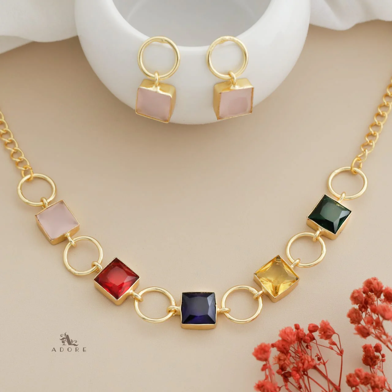 Glossy Anayra Golden Circle And Square Neckpiece With Earring - Image 22