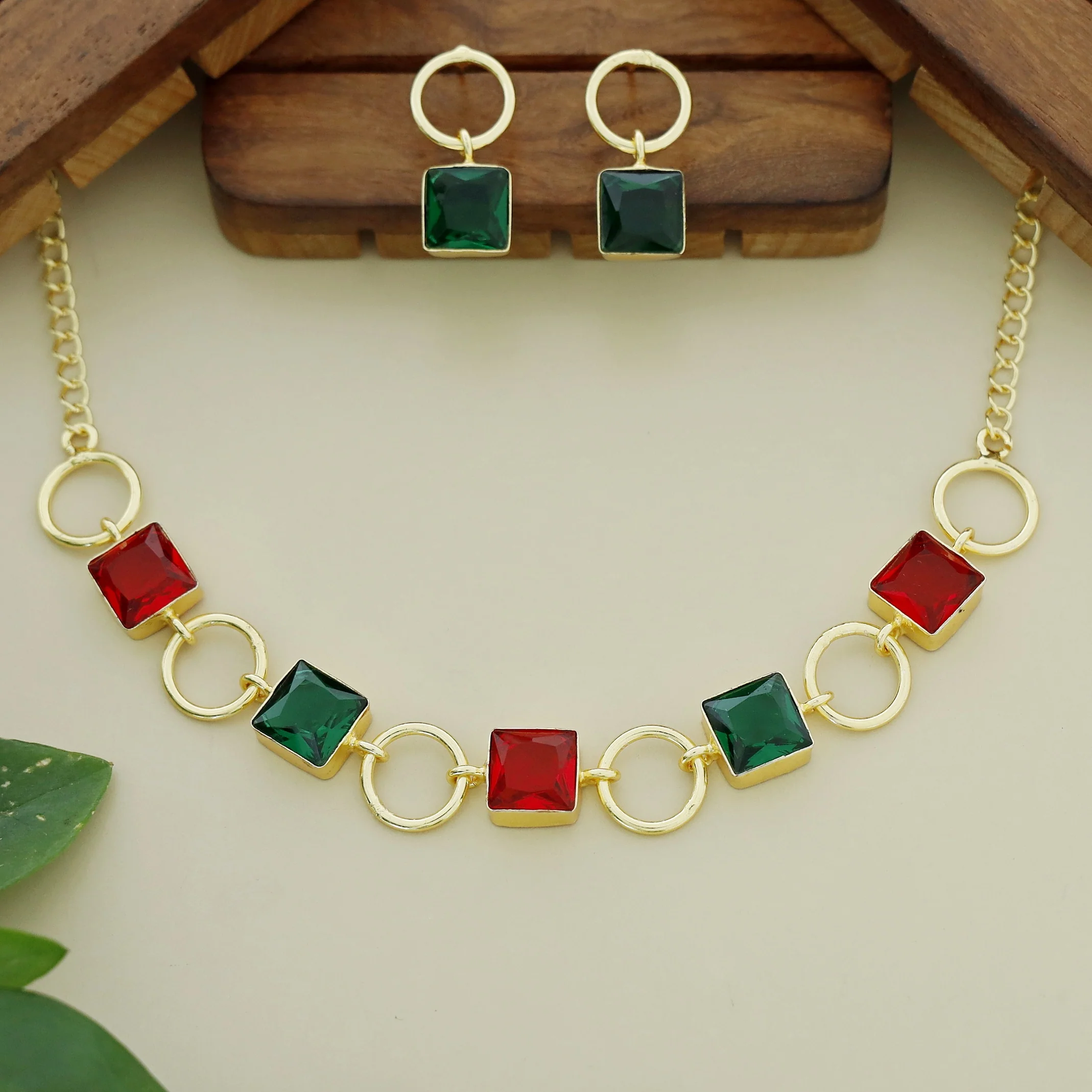 Glossy Anayra Golden Circle And Square Neckpiece With Earring - Image 8