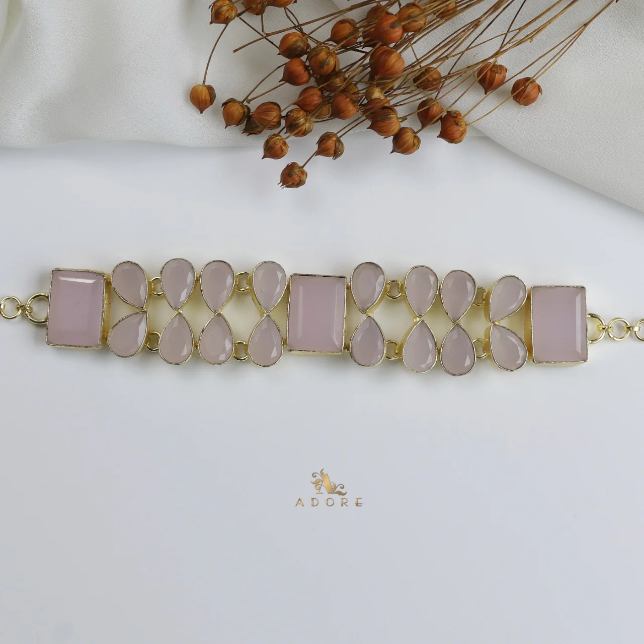 Glossy Armadhika Choker - Image 3
