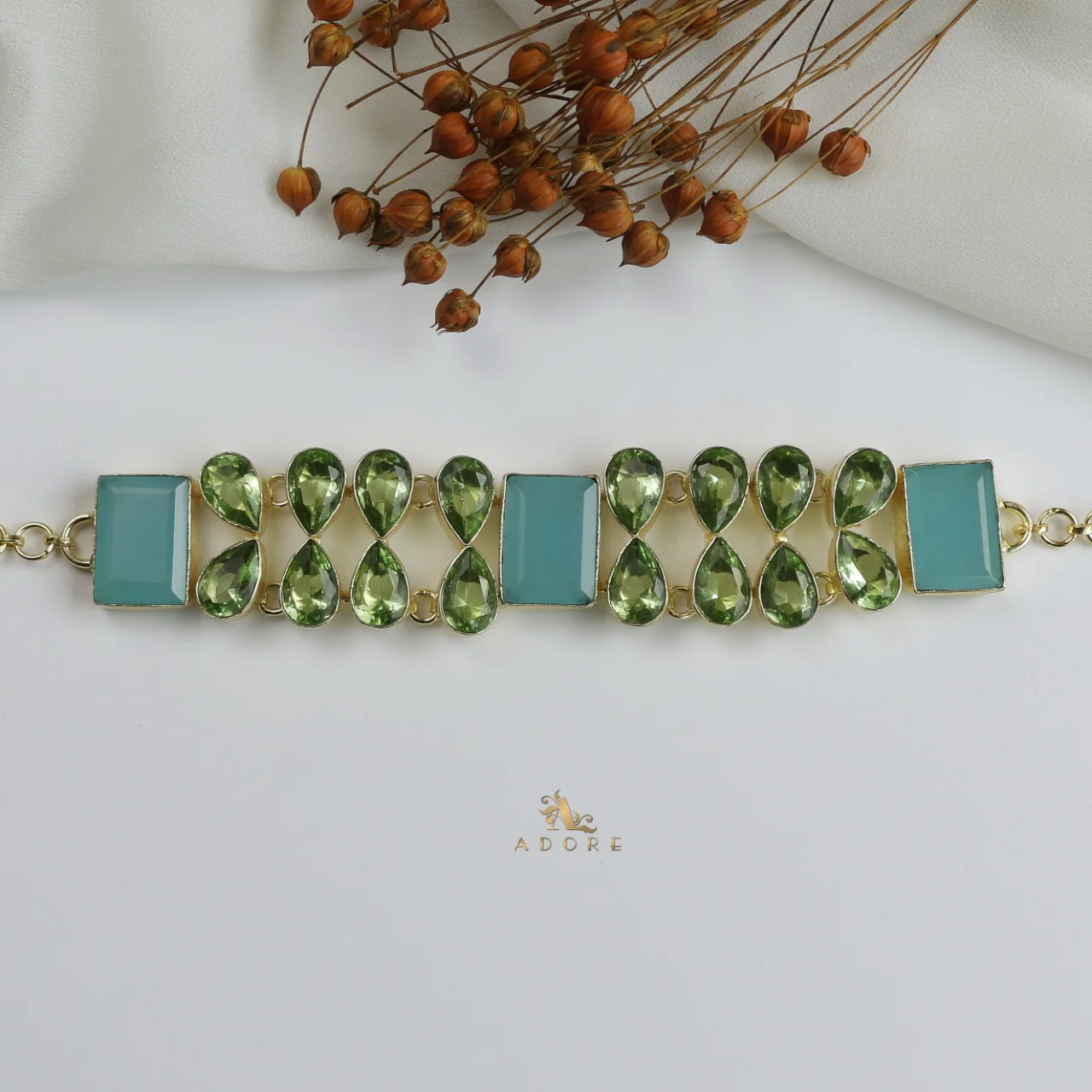 Glossy Armadhika Choker - Image 4