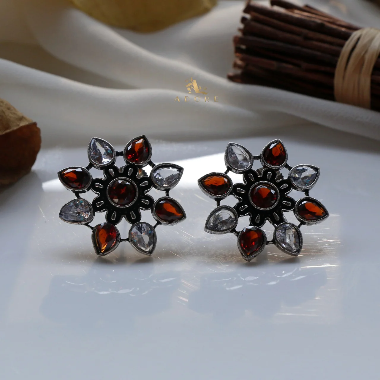 Glossy Dezy Earring - Image 18