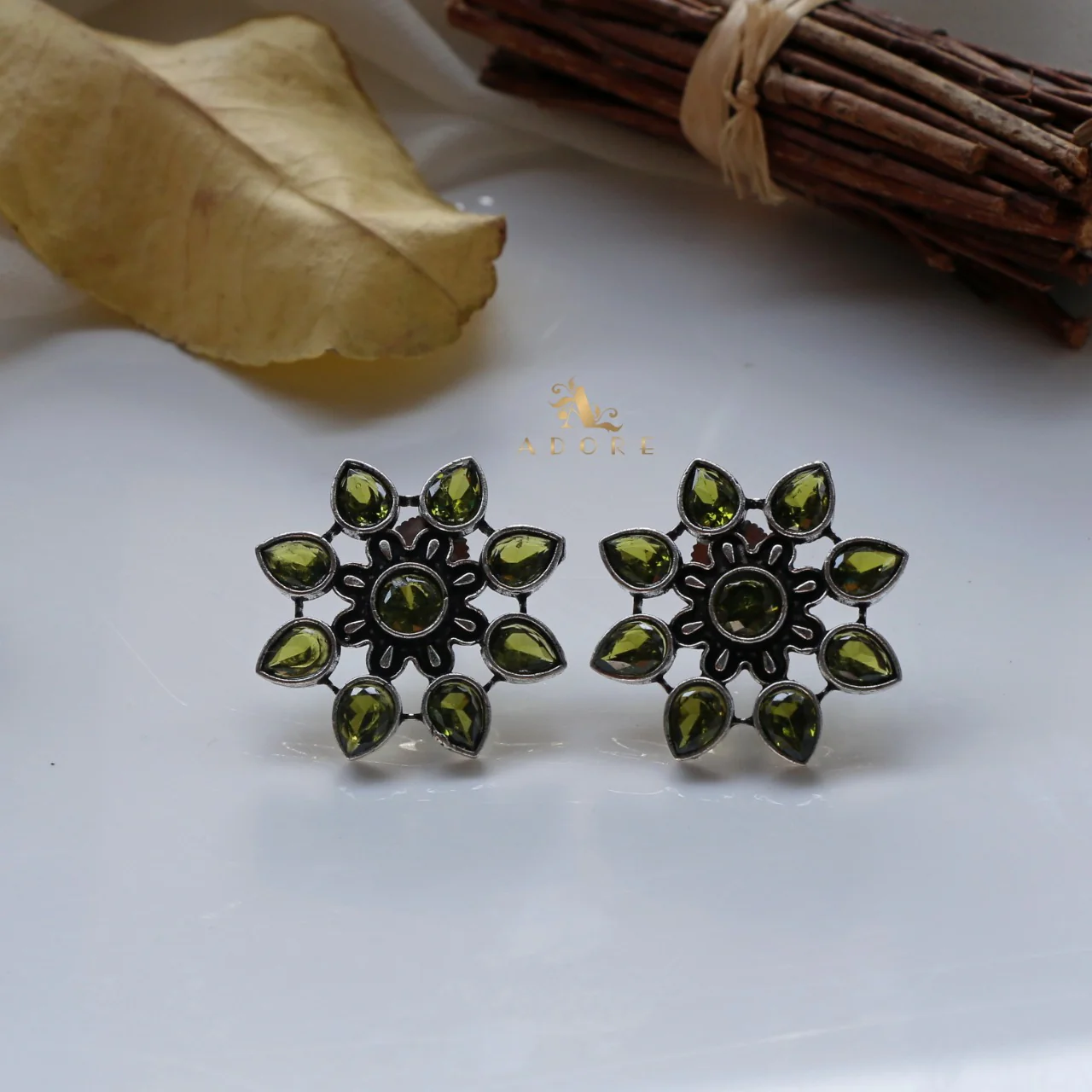 Glossy Dezy Earring - Image 20