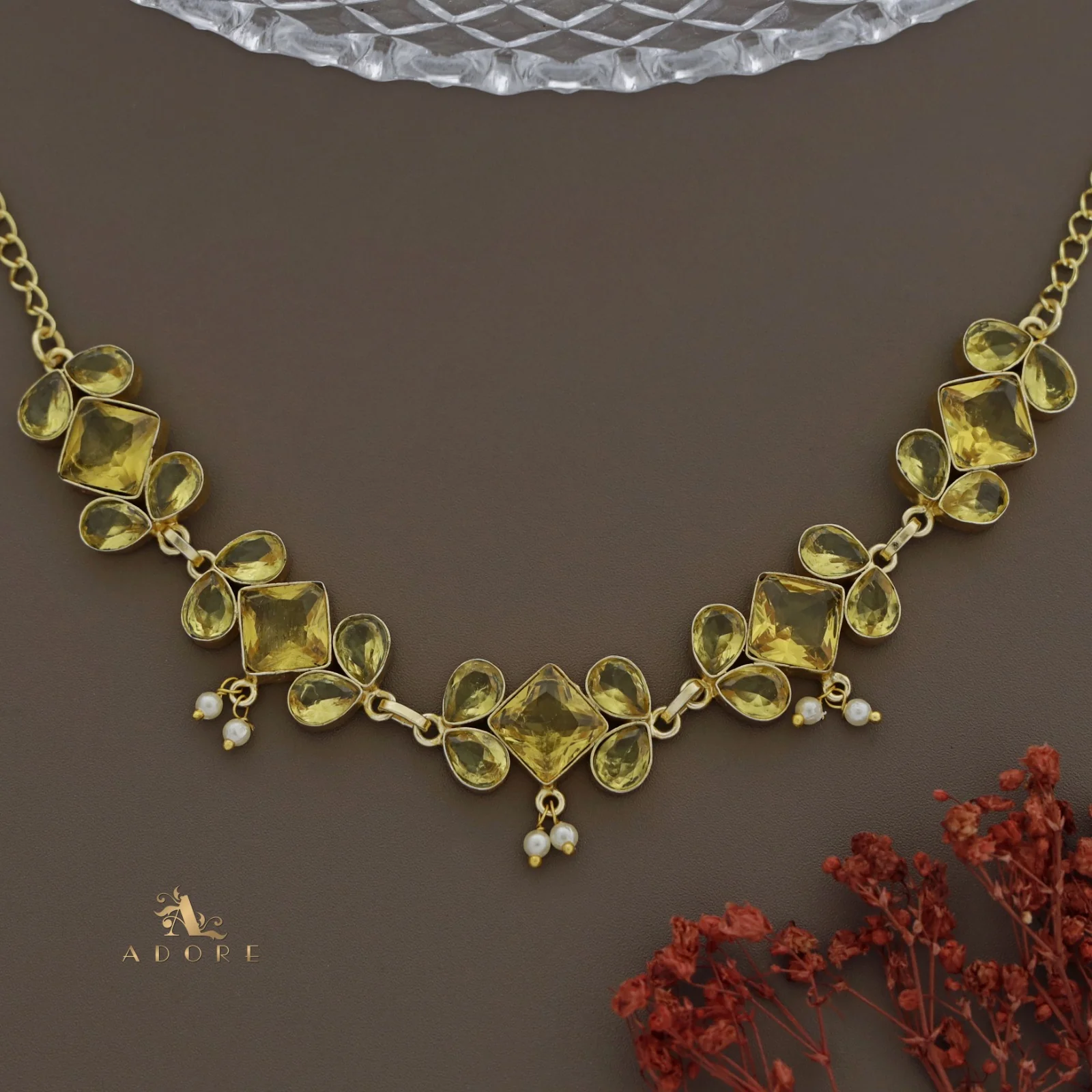 Glossy Diamond And Drop Pearl Choker - Image 8