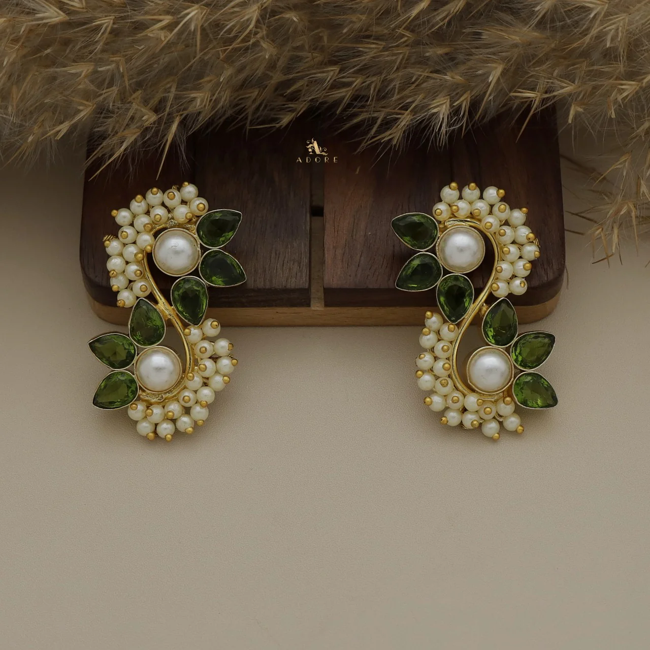 Glossy Flora Clustered Pearl Earring - Image 13