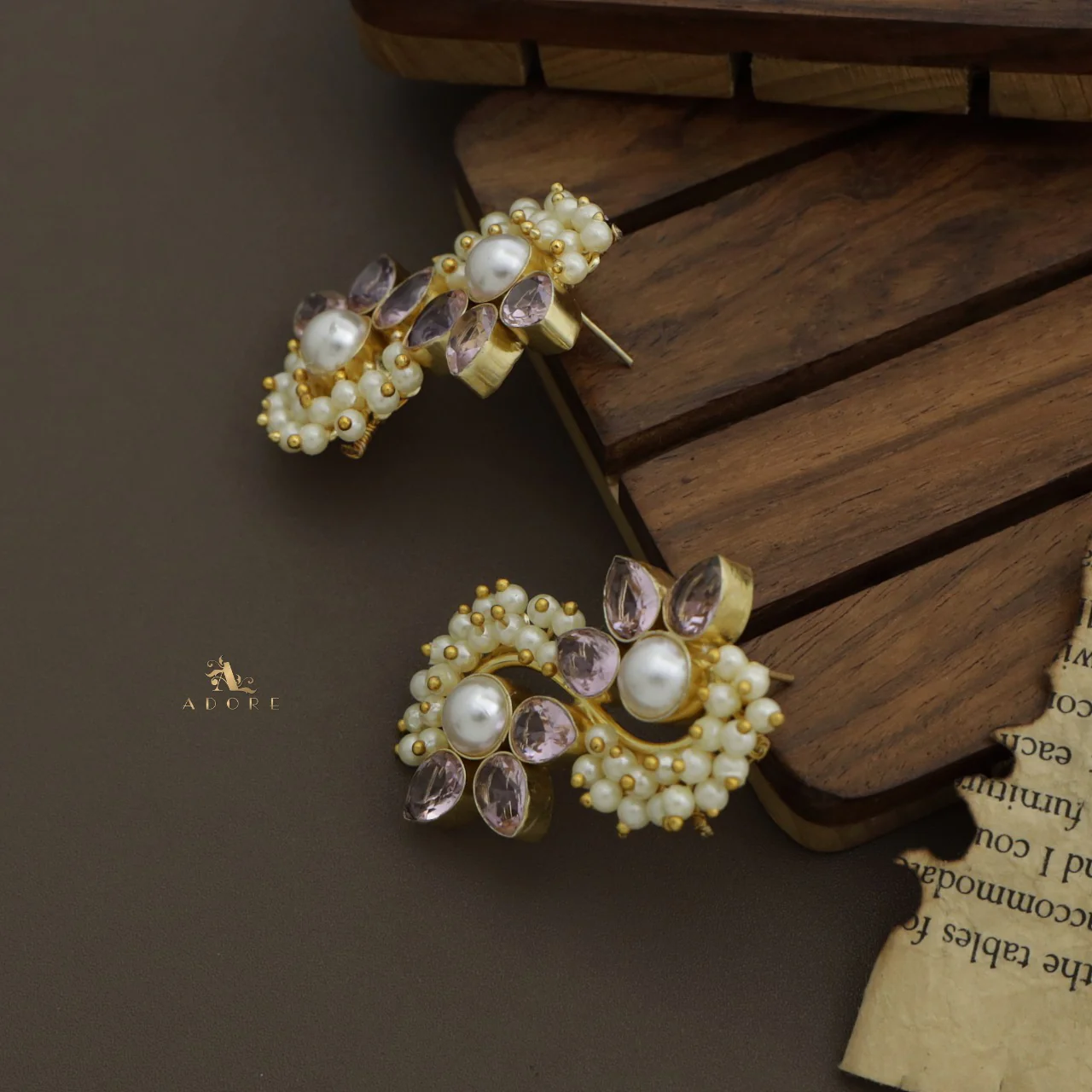 Glossy Flora Clustered Pearl Earring - Image 16