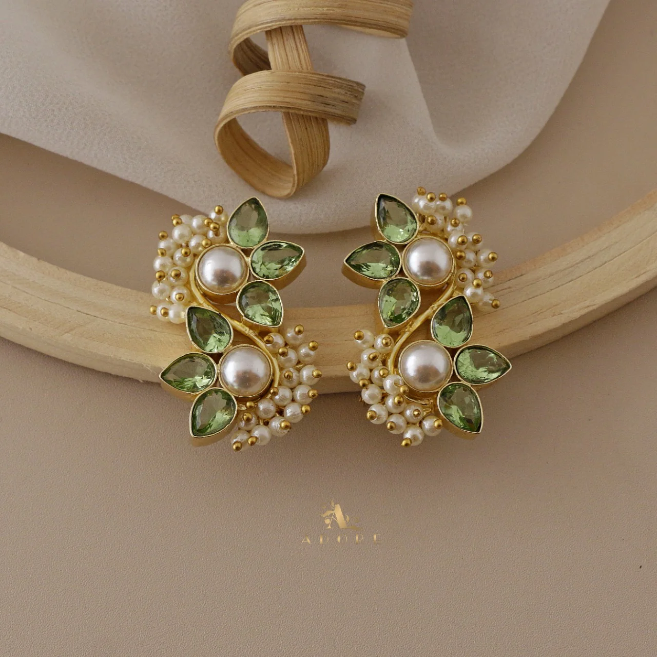Glossy Flora Clustered Pearl Earring - Image 7