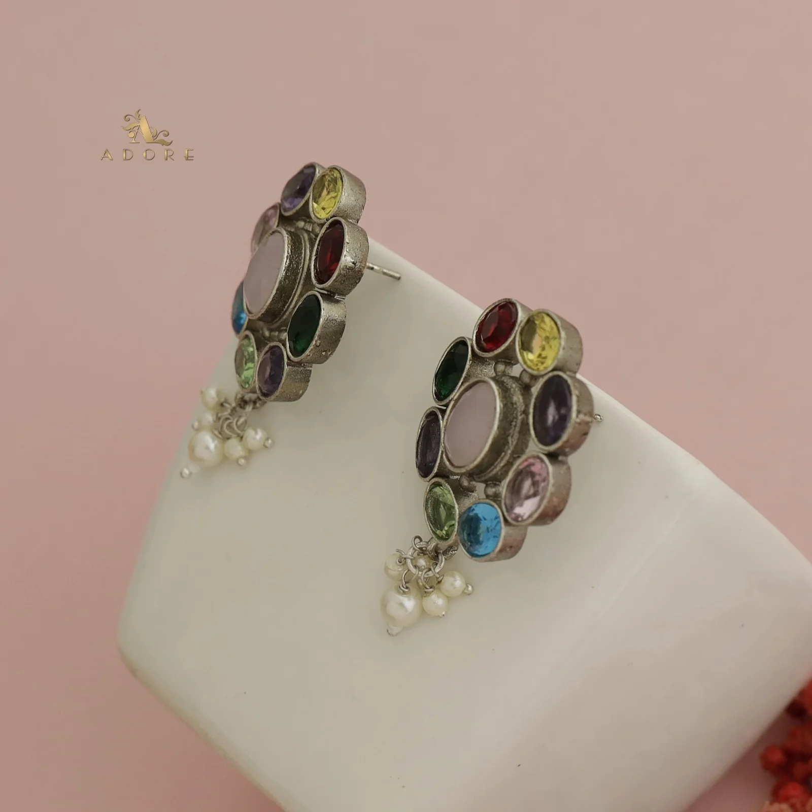 Glossy Flower Chakra Pearl Earring - Image 8
