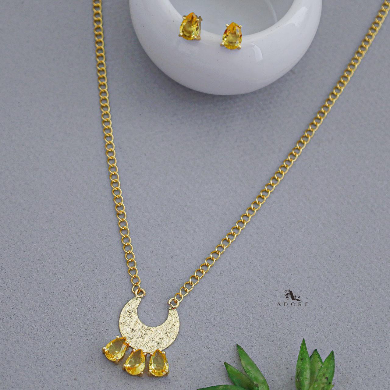 Glossy Half Moon Tri Drop Neckpiece With Stud - Image 5