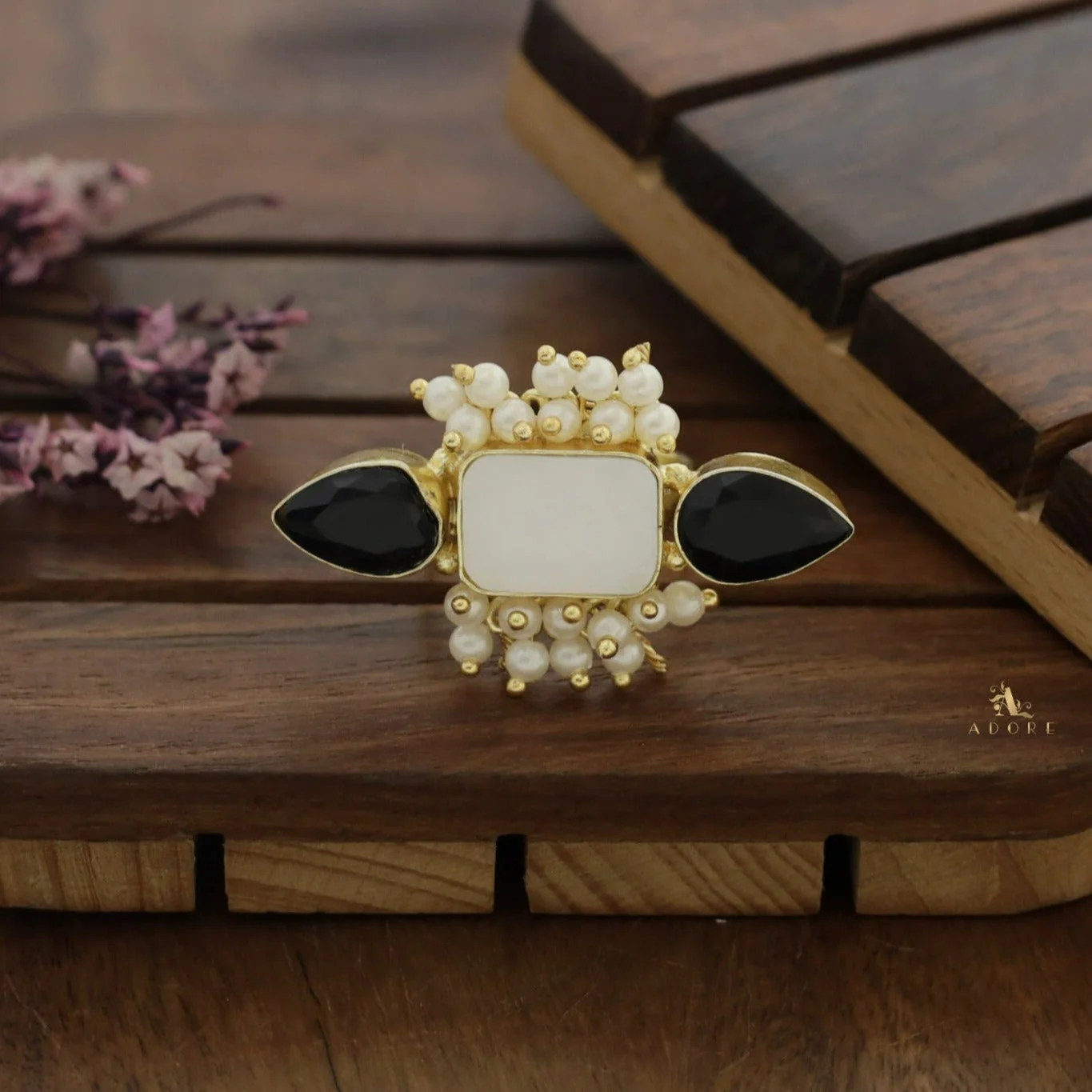 Glossy Krizva MOP Rectangle Cluster Pearl Ring - Image 11