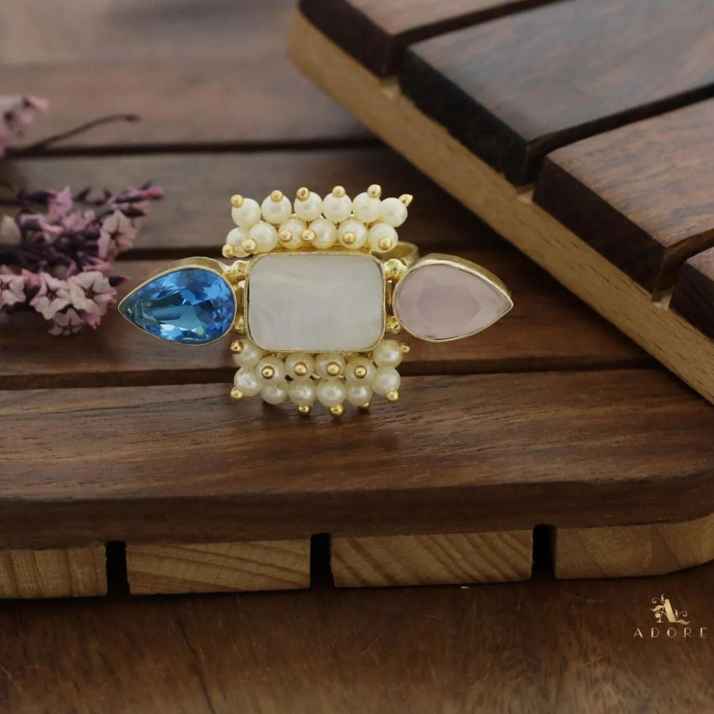 Glossy Krizva MOP Rectangle Cluster Pearl Ring - Image 3