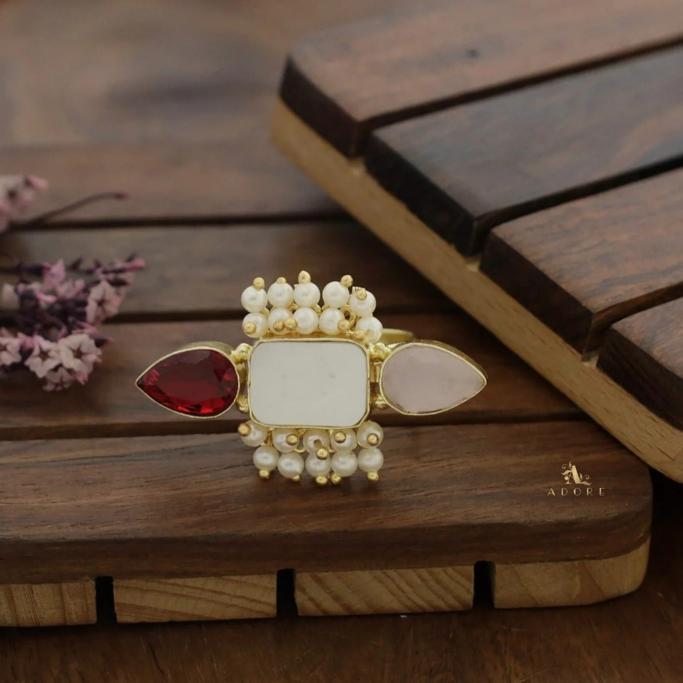 Glossy Krizva MOP Rectangle Cluster Pearl Ring - Image 7