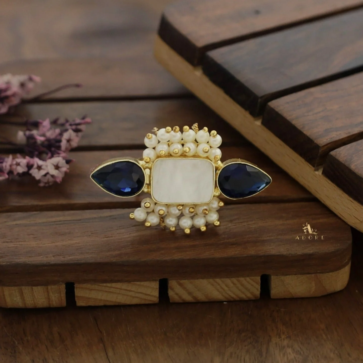 Glossy Krizva MOP Rectangle Cluster Pearl Ring - Image 8