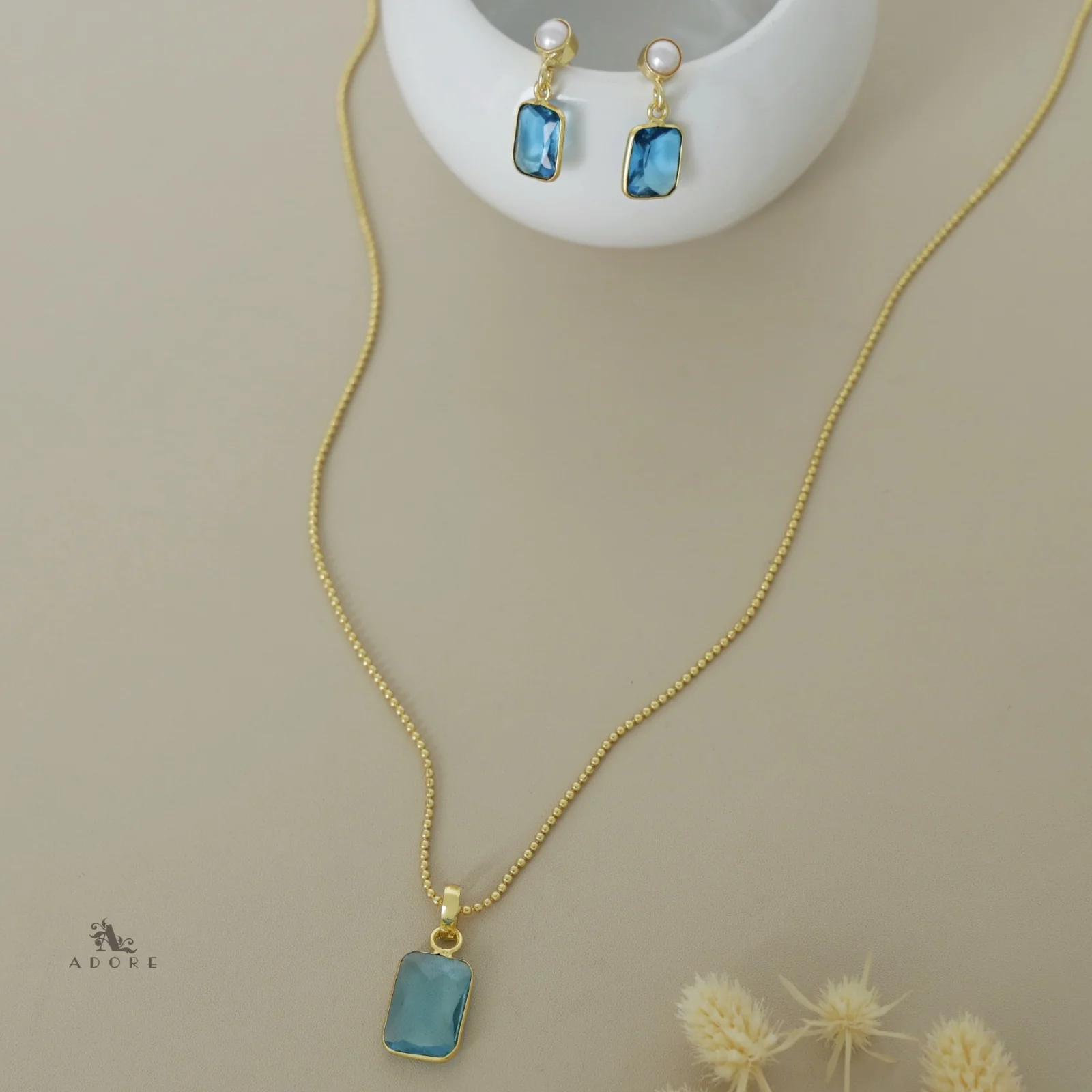 Glossy Rectangle Ball Chain Neckpiece with Pearl Earring - Image 10