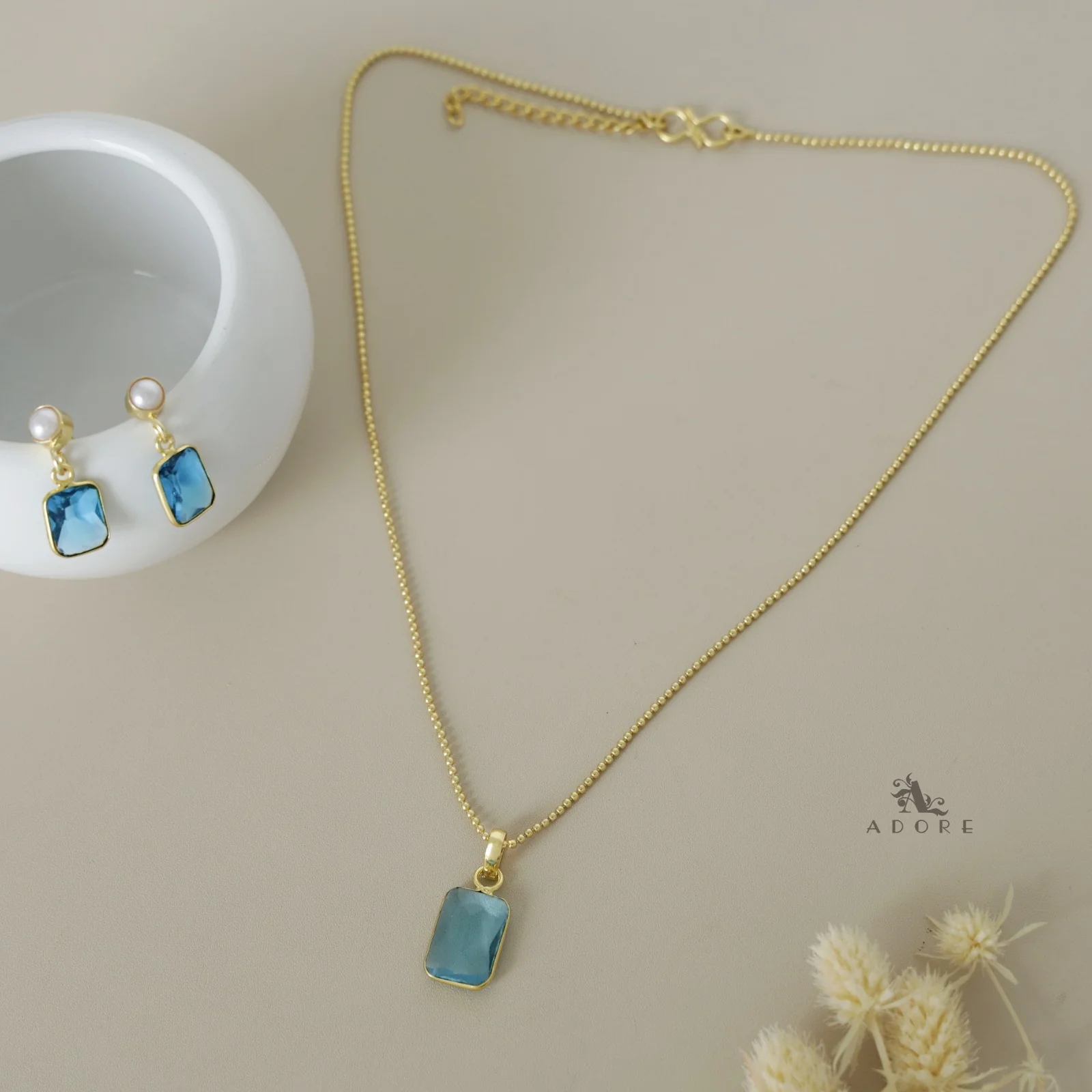 Glossy Rectangle Ball Chain Neckpiece with Pearl Earring - Image 11