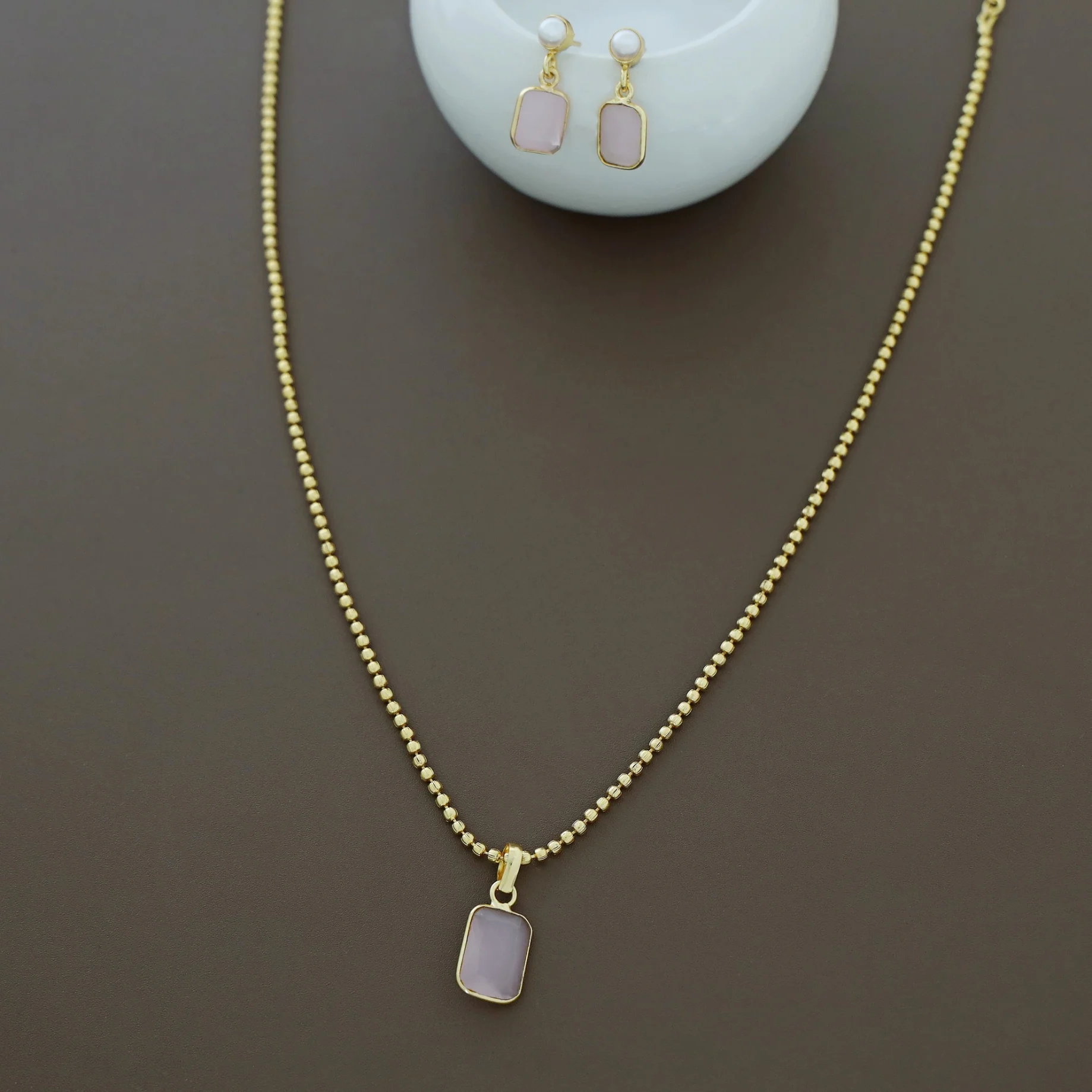 Glossy Rectangle Ball Chain Neckpiece with Pearl Earring - Image 6