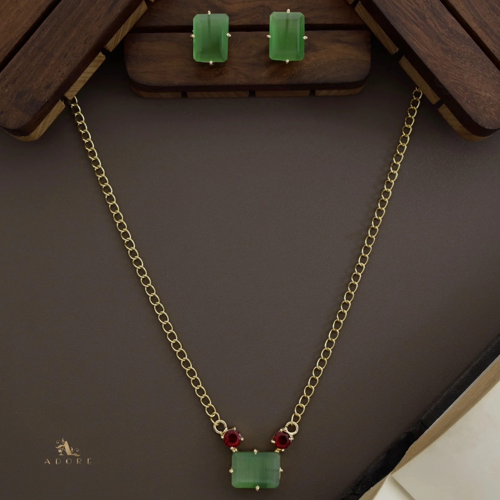 Glossy Rectangle Long Neckpiece With Stud - Image 3