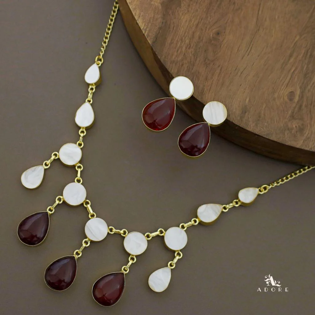 Glossy Round Drop MoP Neckpiece with Earring - Image 2