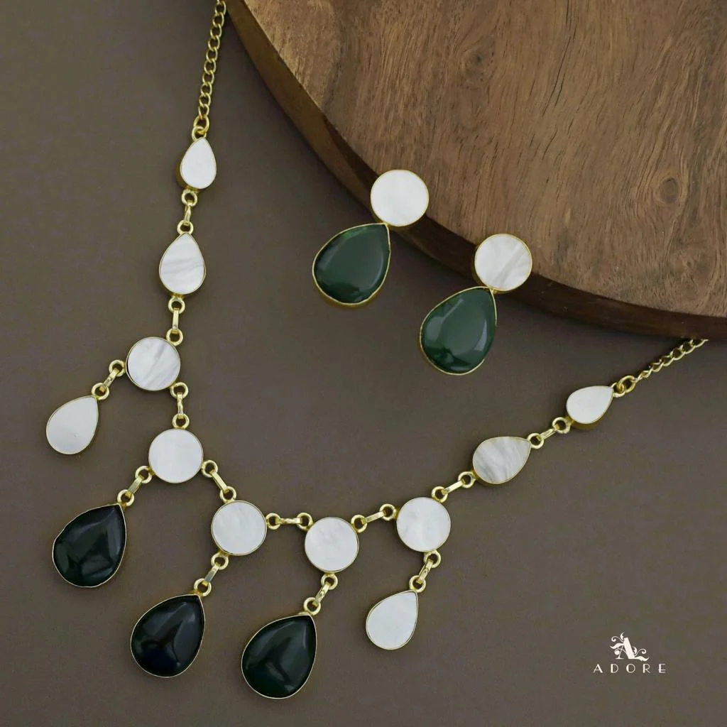 Glossy Round Drop MoP Neckpiece with Earring - Image 7