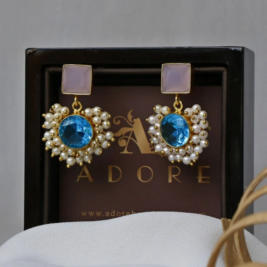 Glossy Royal Earrings - Image 2