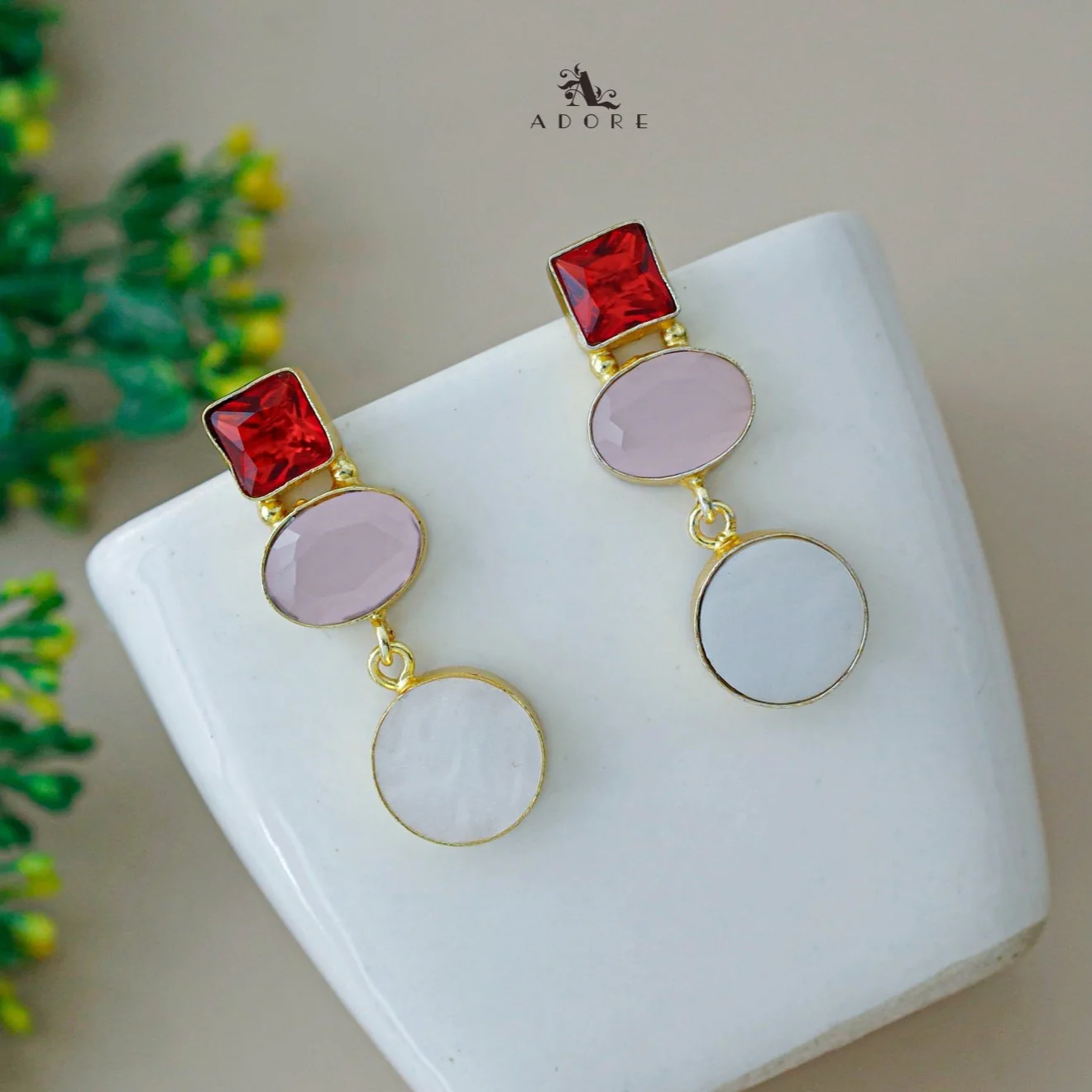 Glossy Square And Oval MOP Earring - Image 11