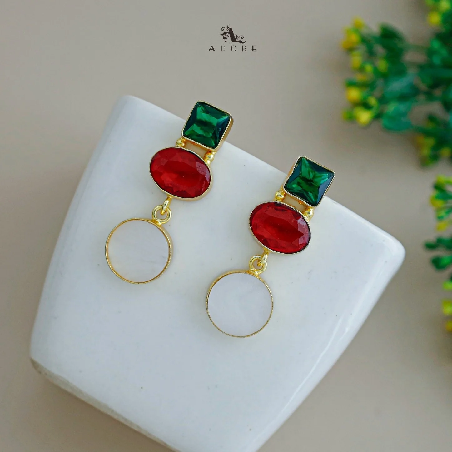Glossy Square And Oval MOP Earring - Image 12