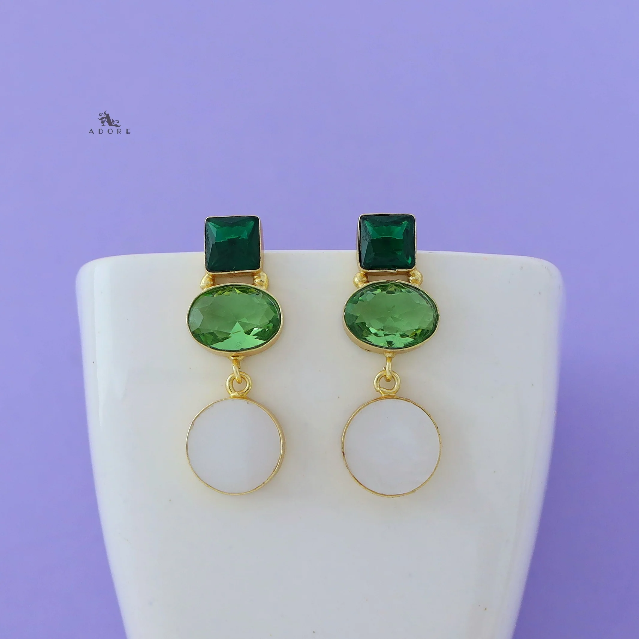 Glossy Square And Oval MOP Earring - Image 8