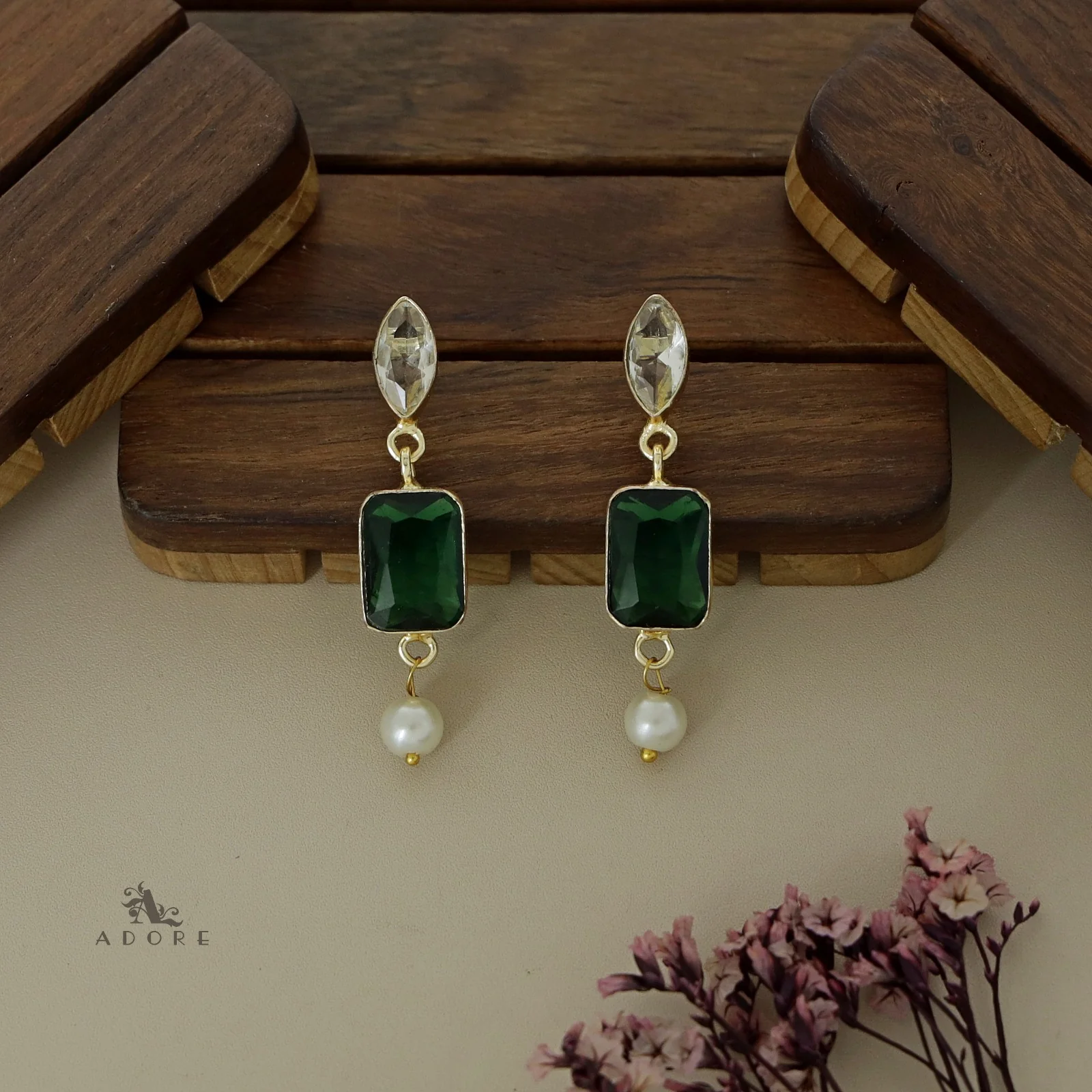 Glossy Square Ellipse Pearl Neckpiece with Earring - Image 4