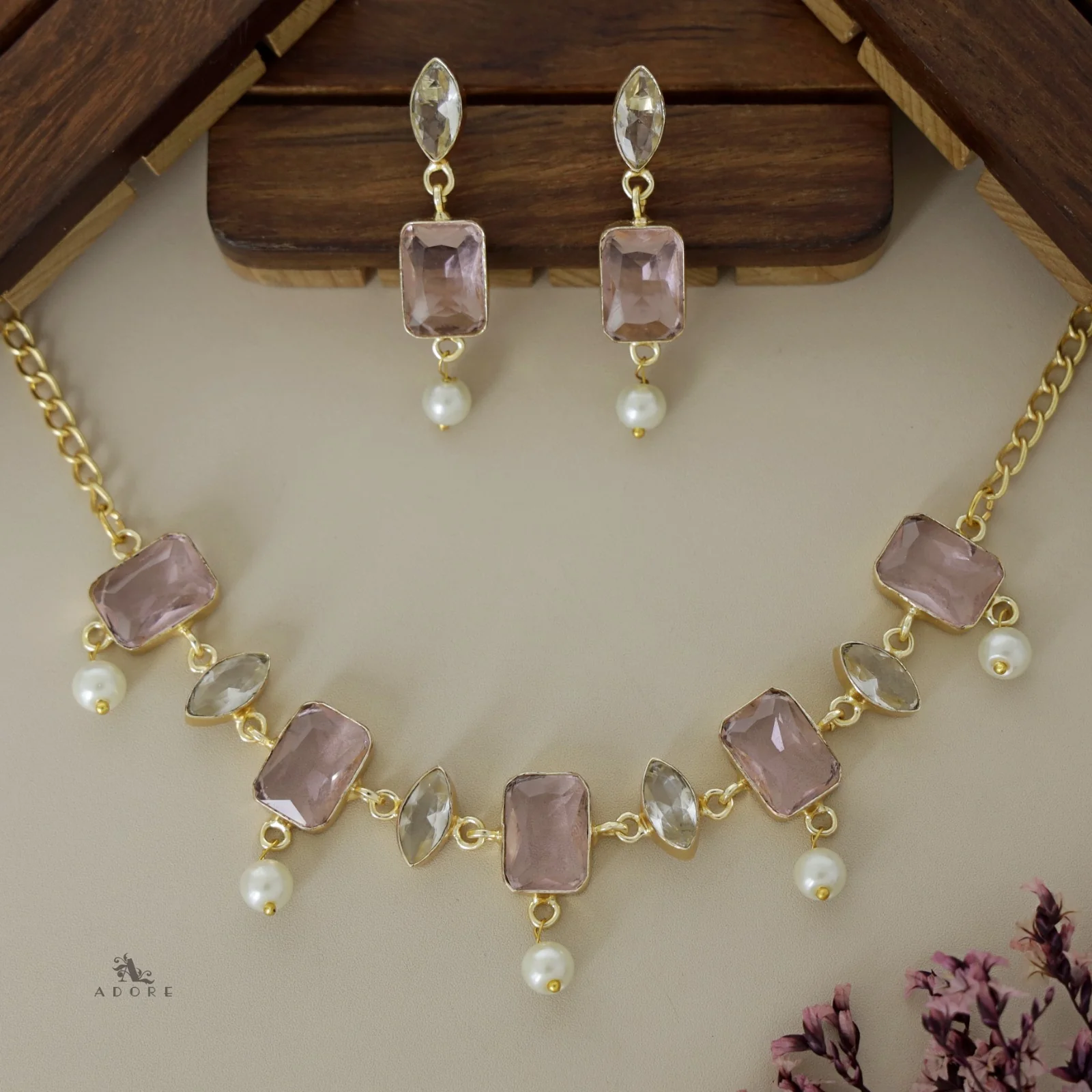 Glossy Square Ellipse Pearl Neckpiece with Earring - Image 7