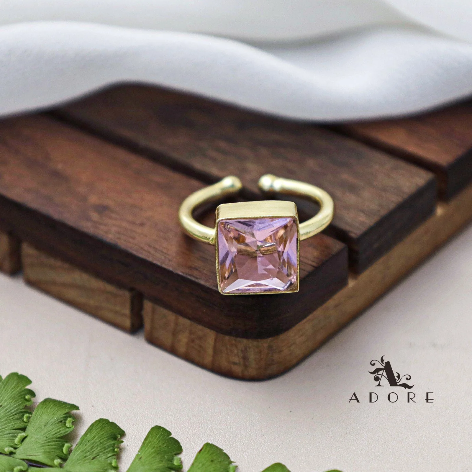 Glossy Squayariya Rings - Image 17