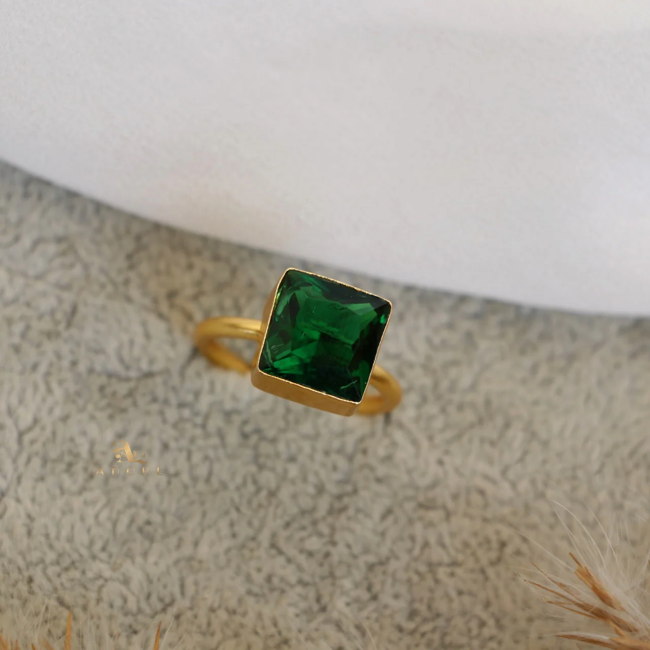 Glossy Squayariya Rings - Image 2