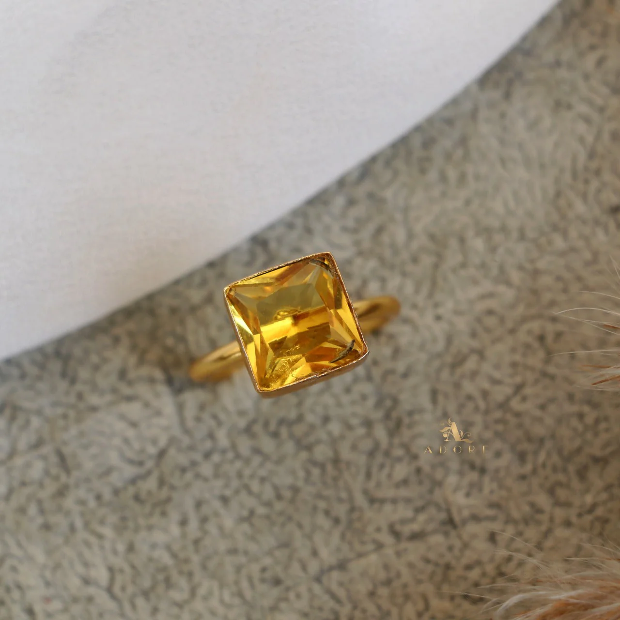 Glossy Squayariya Rings - Image 4