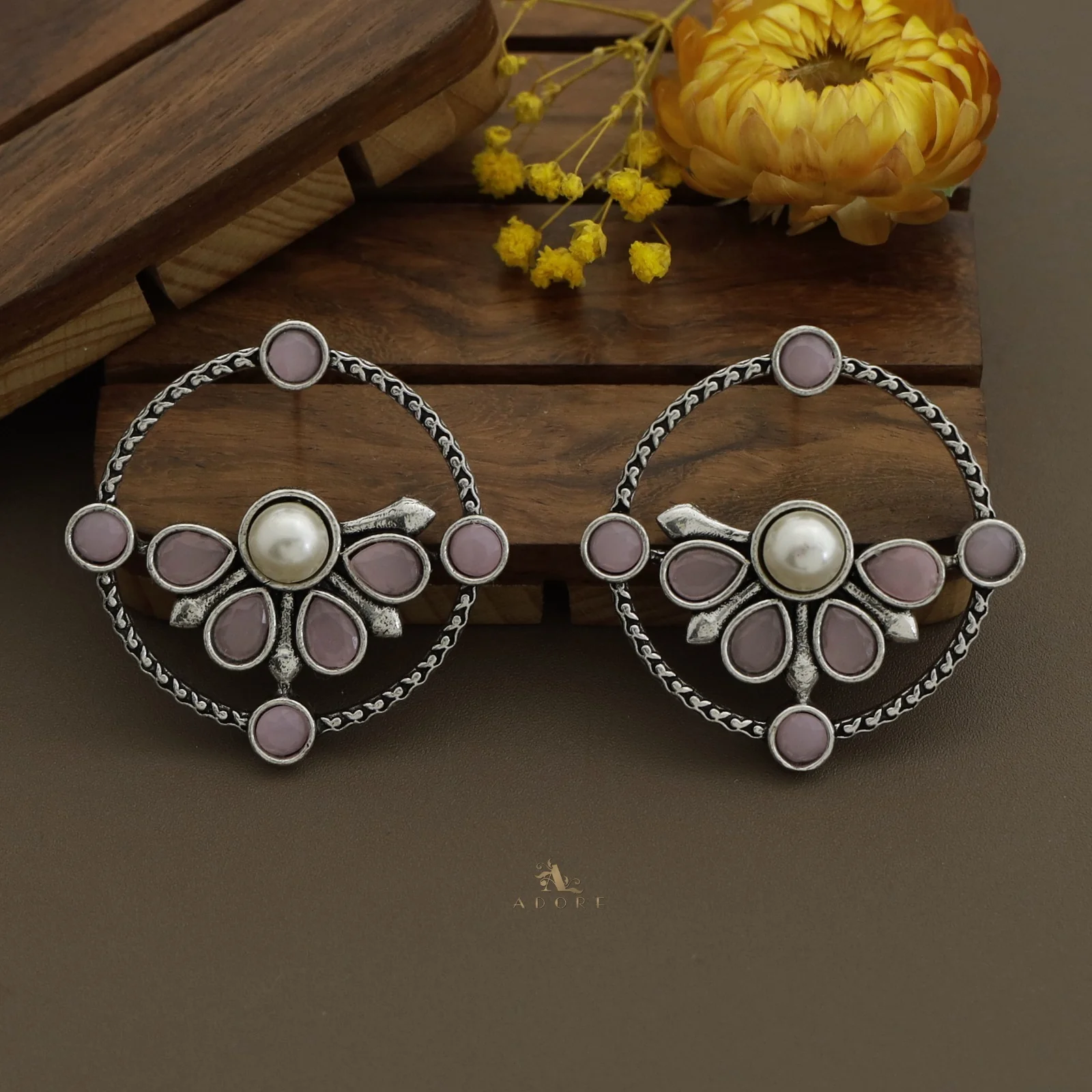 Glossy Syra Circle Earring - Image 22