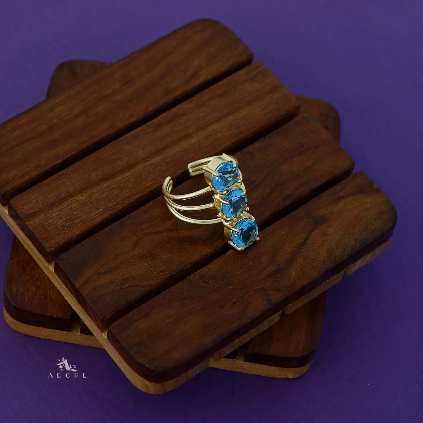 Glossy Tri Circle Ring - Image 4