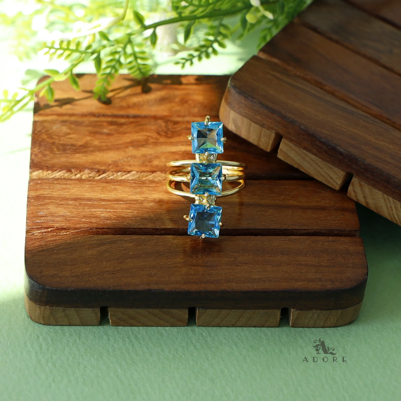 Glossy Tri Square Ring - Image 2