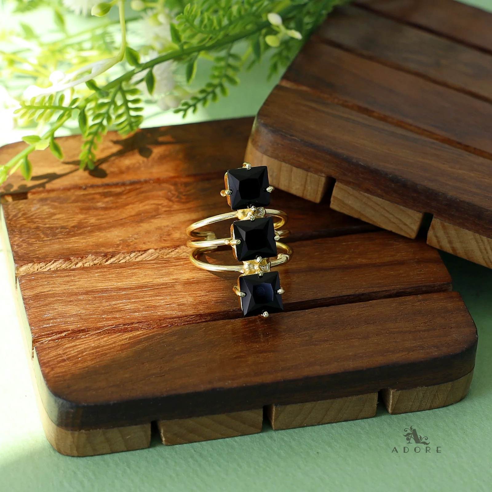 Glossy Tri Square Ring - Image 6