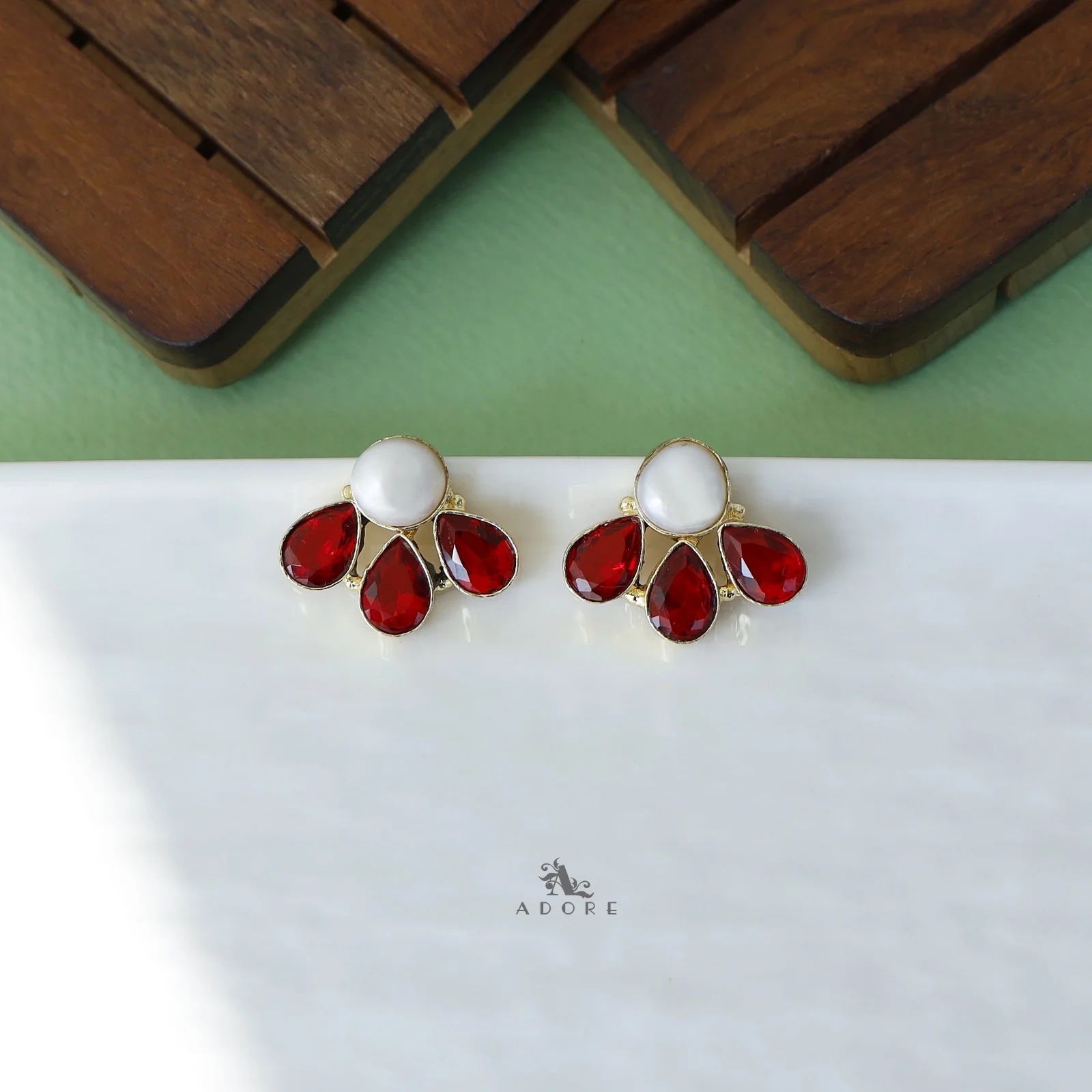 Glossy Trio Baroque Earring - Image 4
