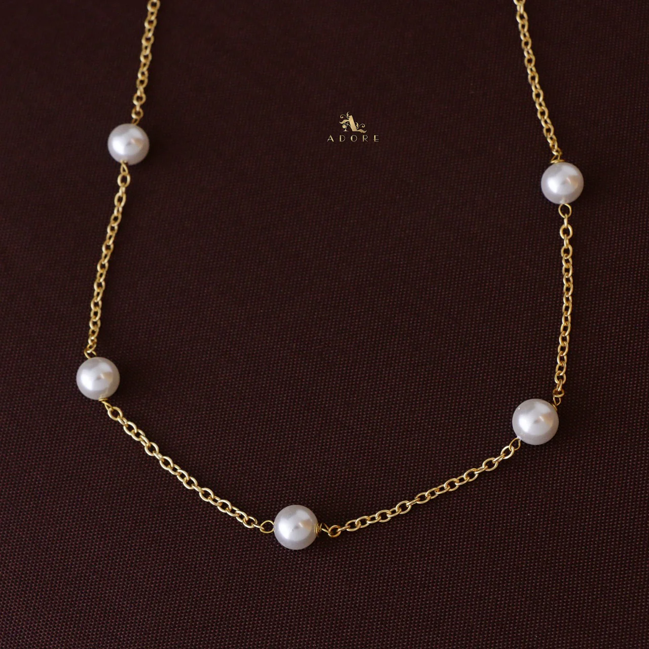 Golden 11 Pearl Neckpiece - Image 5