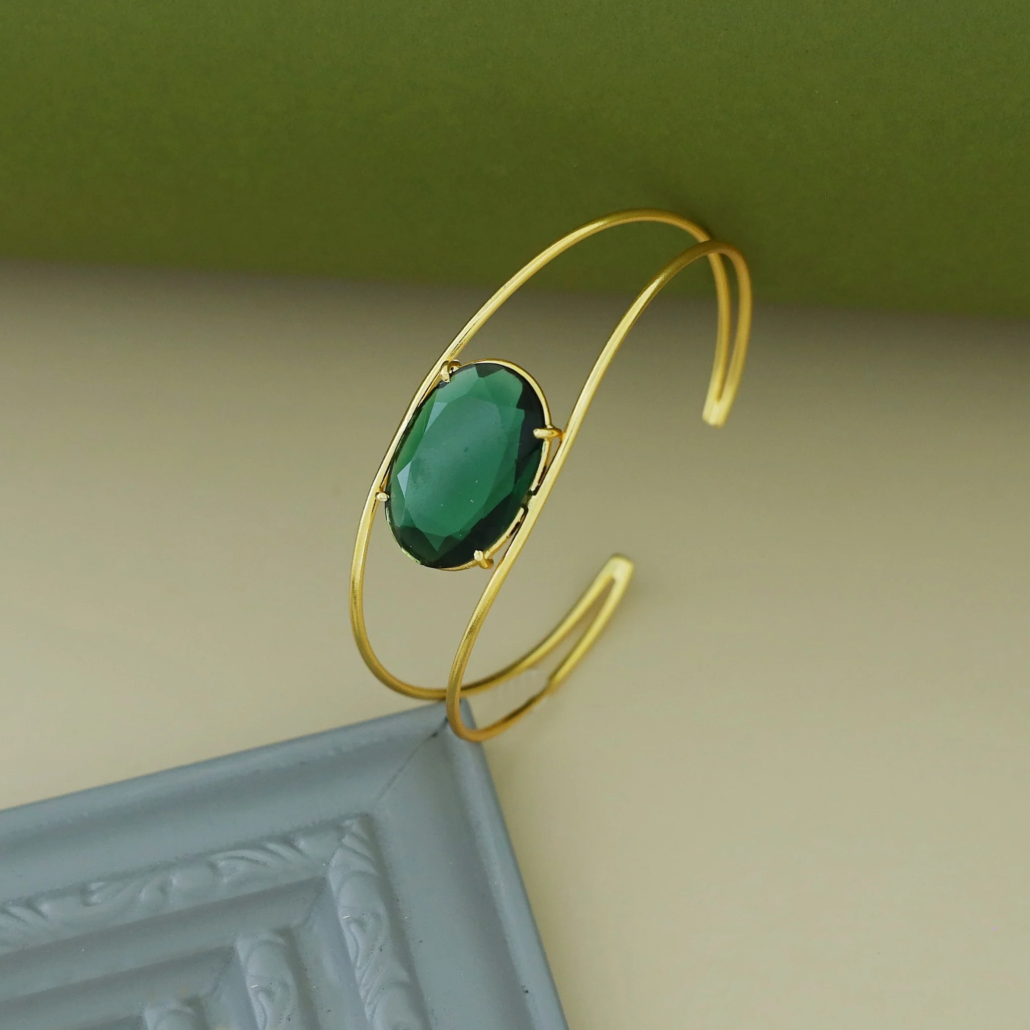 Disha Golden 2 Layer Claw Oval Stone Bangle - Image 2