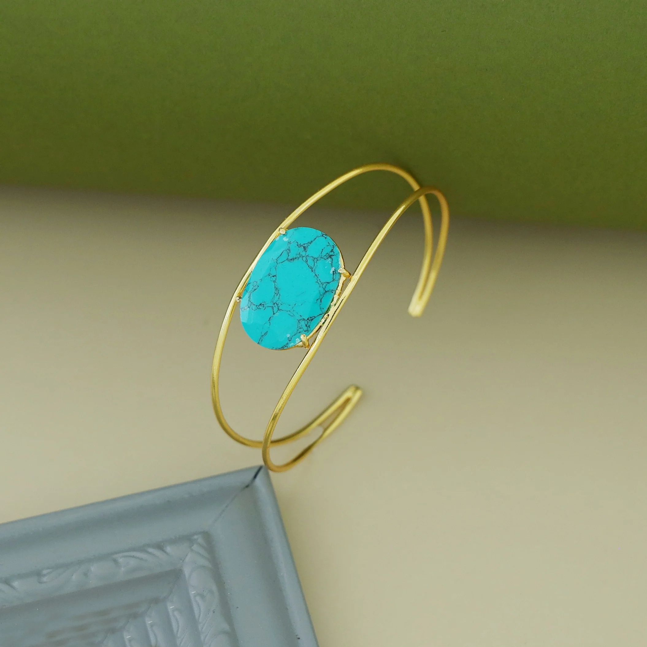 Disha Golden 2 Layer Claw Oval Stone Bangle - Image 7