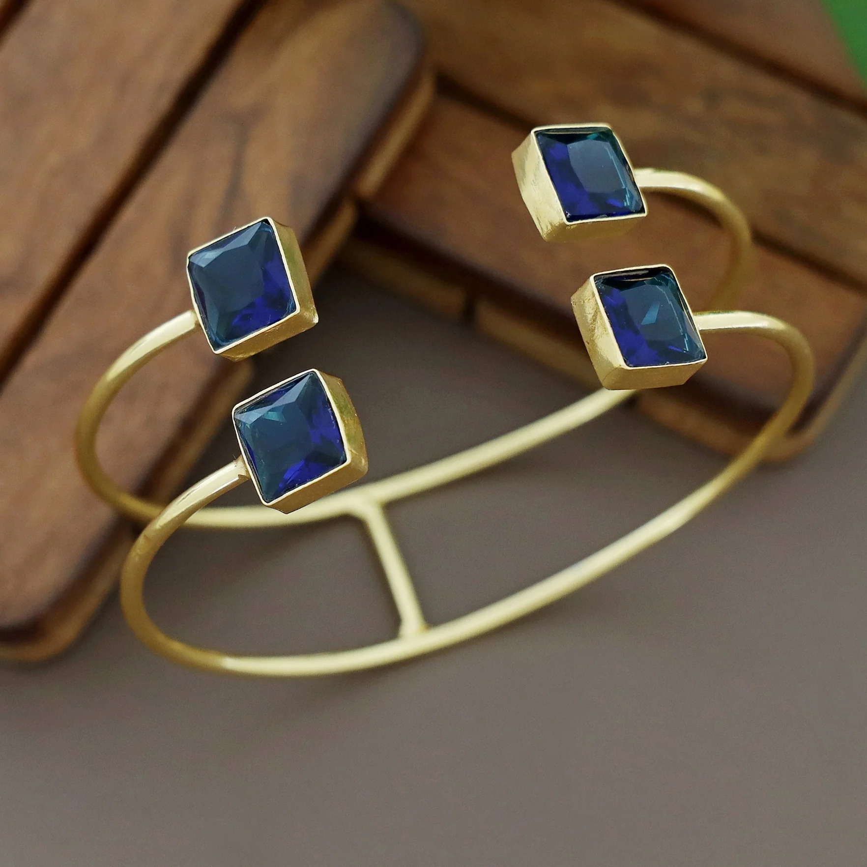 Golden 2 Layer Tetra Square Glossy Stone Bangle - Image 6
