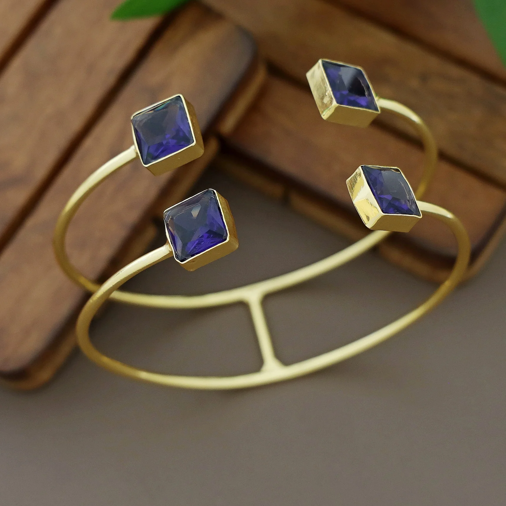 Golden 2 Layer Tetra Square Glossy Stone Bangle - Image 9