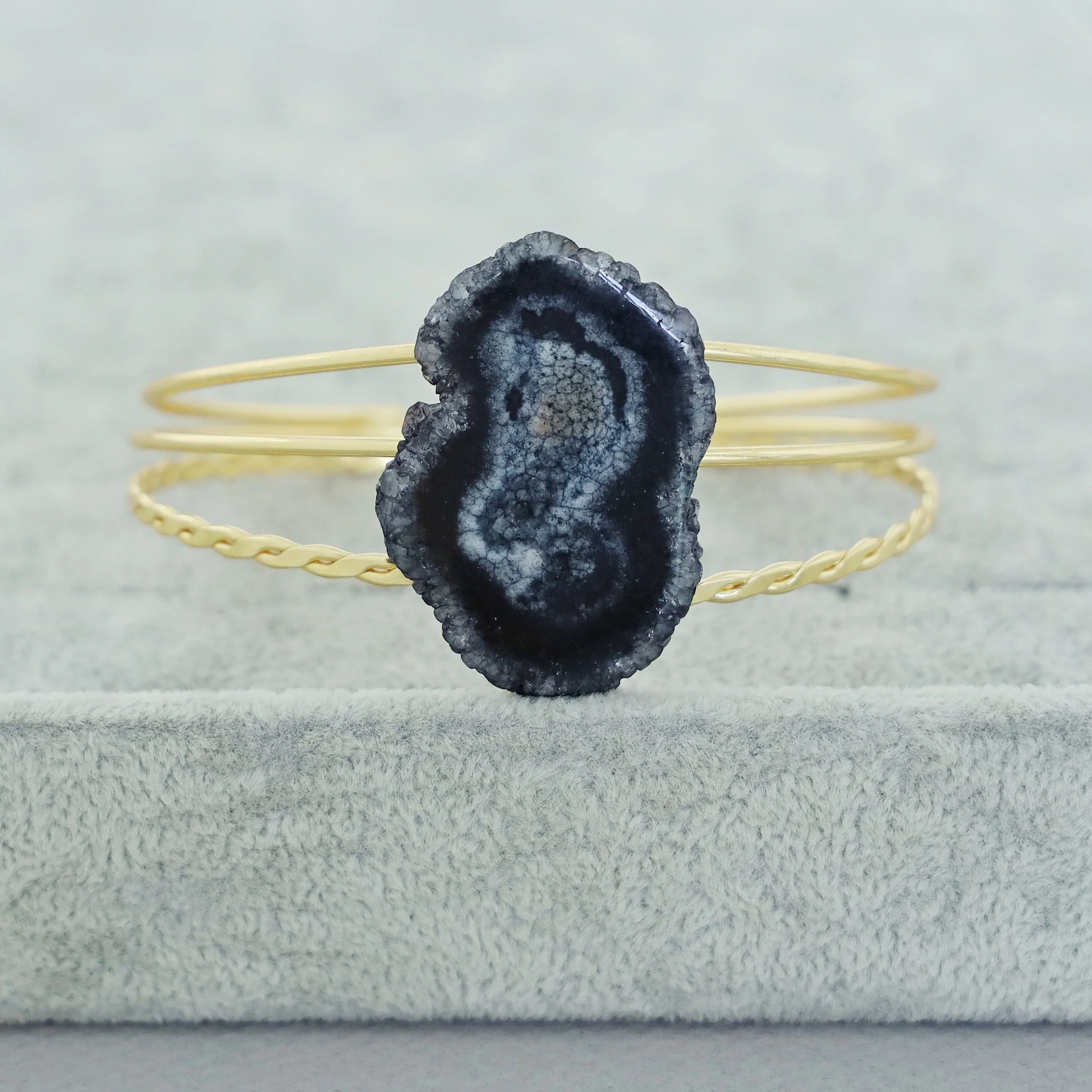 Golden 3 Layer Agate Stone Bangle - Image 13