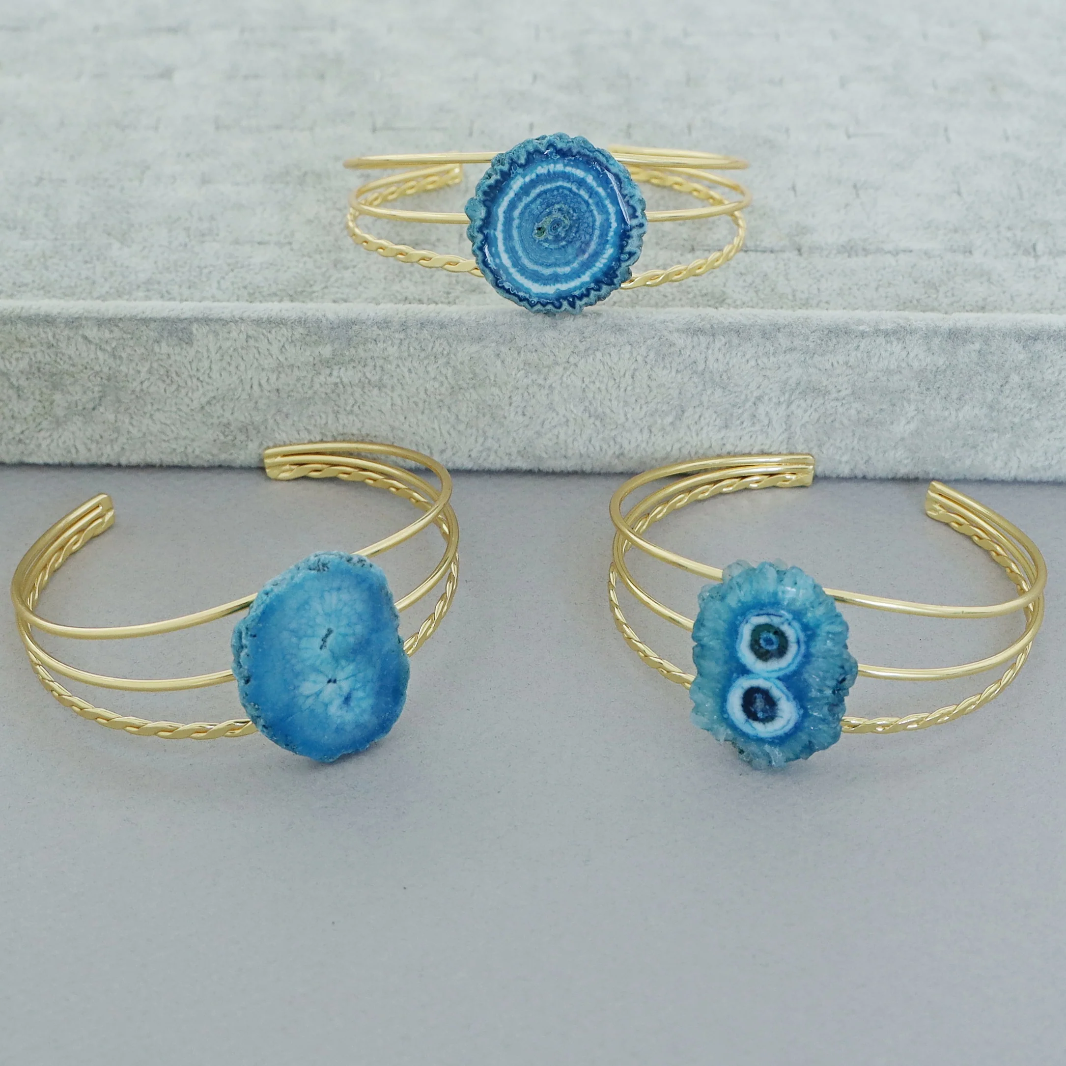 Golden 3 Layer Agate Stone Bangle - Image 2