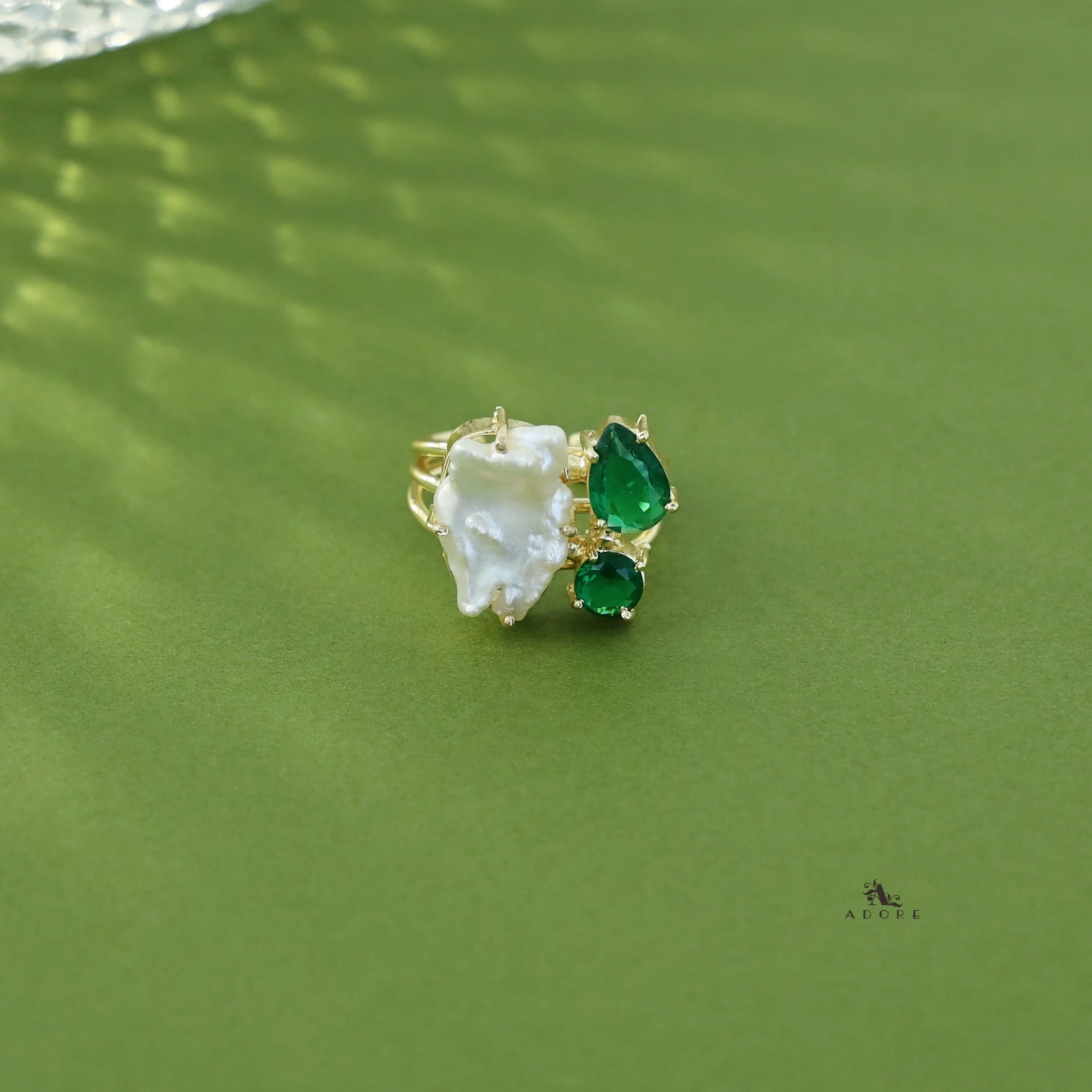 Golden 3 Layer Baroque + Glossy Claw Ring - Image 3