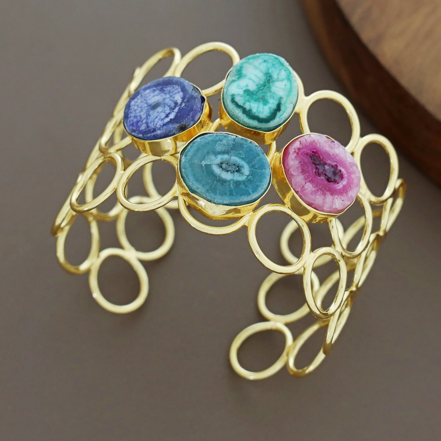 Golden 3 Layer Circle Tetra Agate Stone Bangle - Image 12